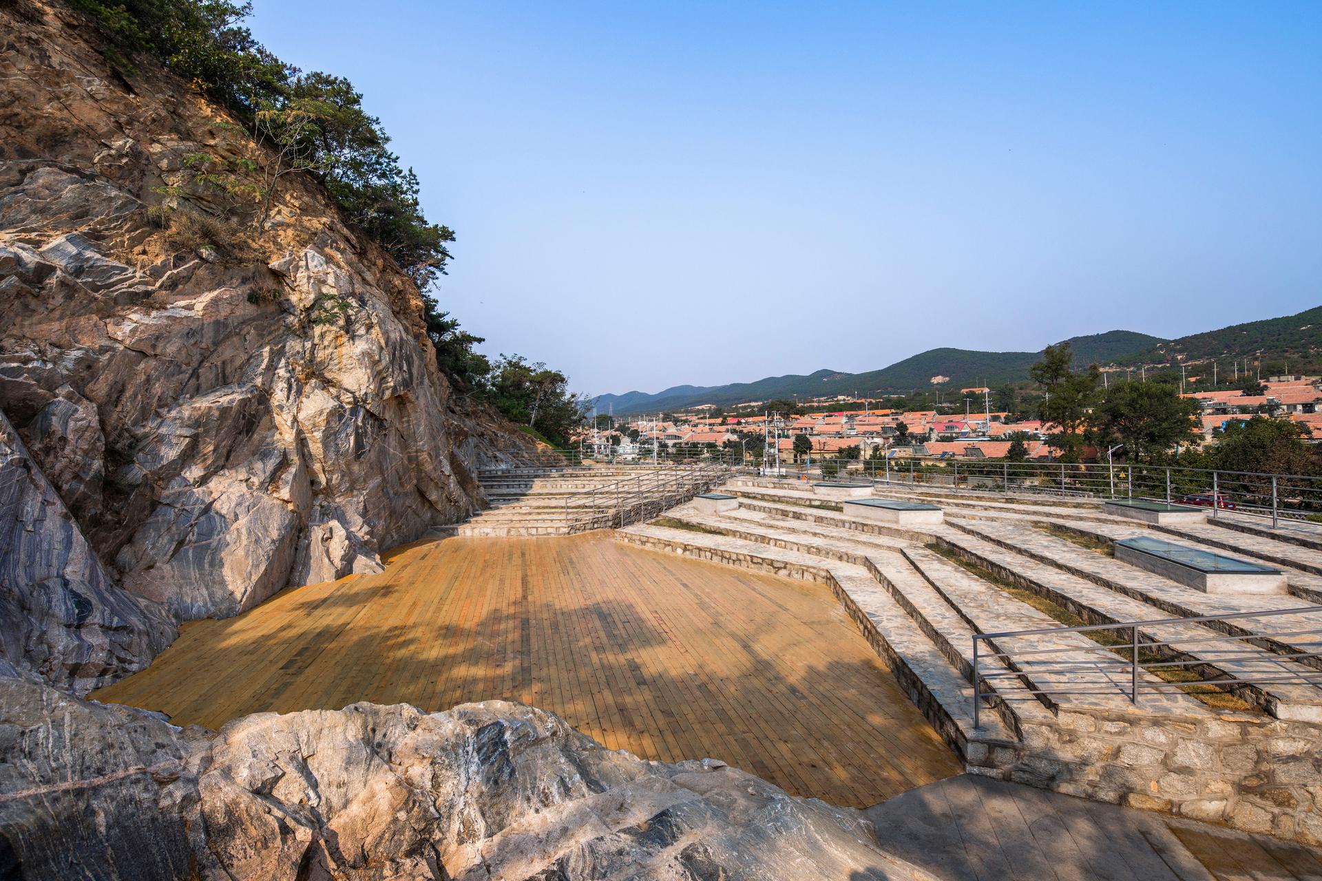 Stone Nest Amphitheatre for Community Activities - image 5