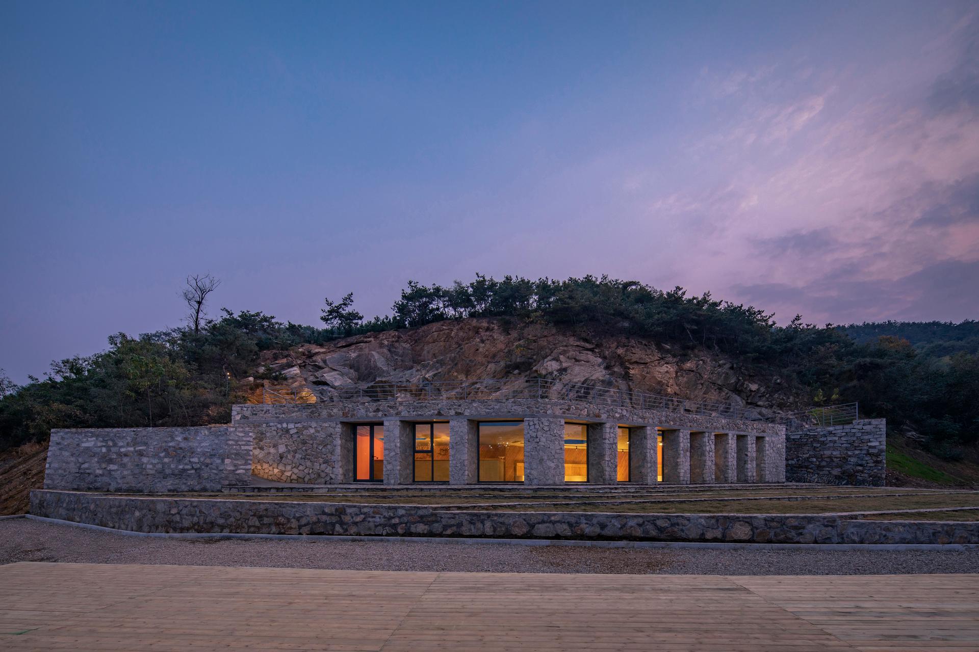 Stone Nest Amphitheatre for Community Activities