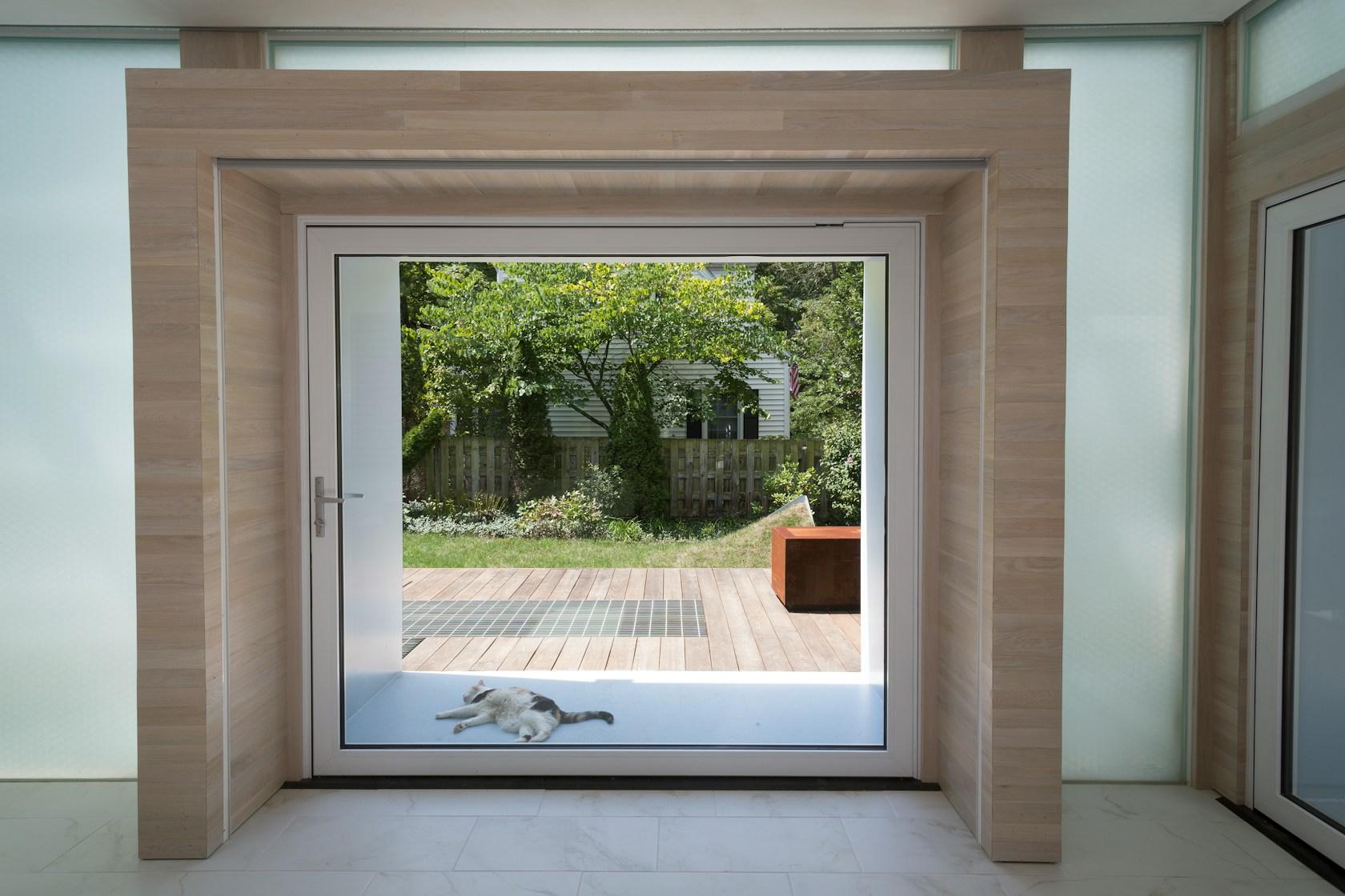 Bubble Wrap House - image 15