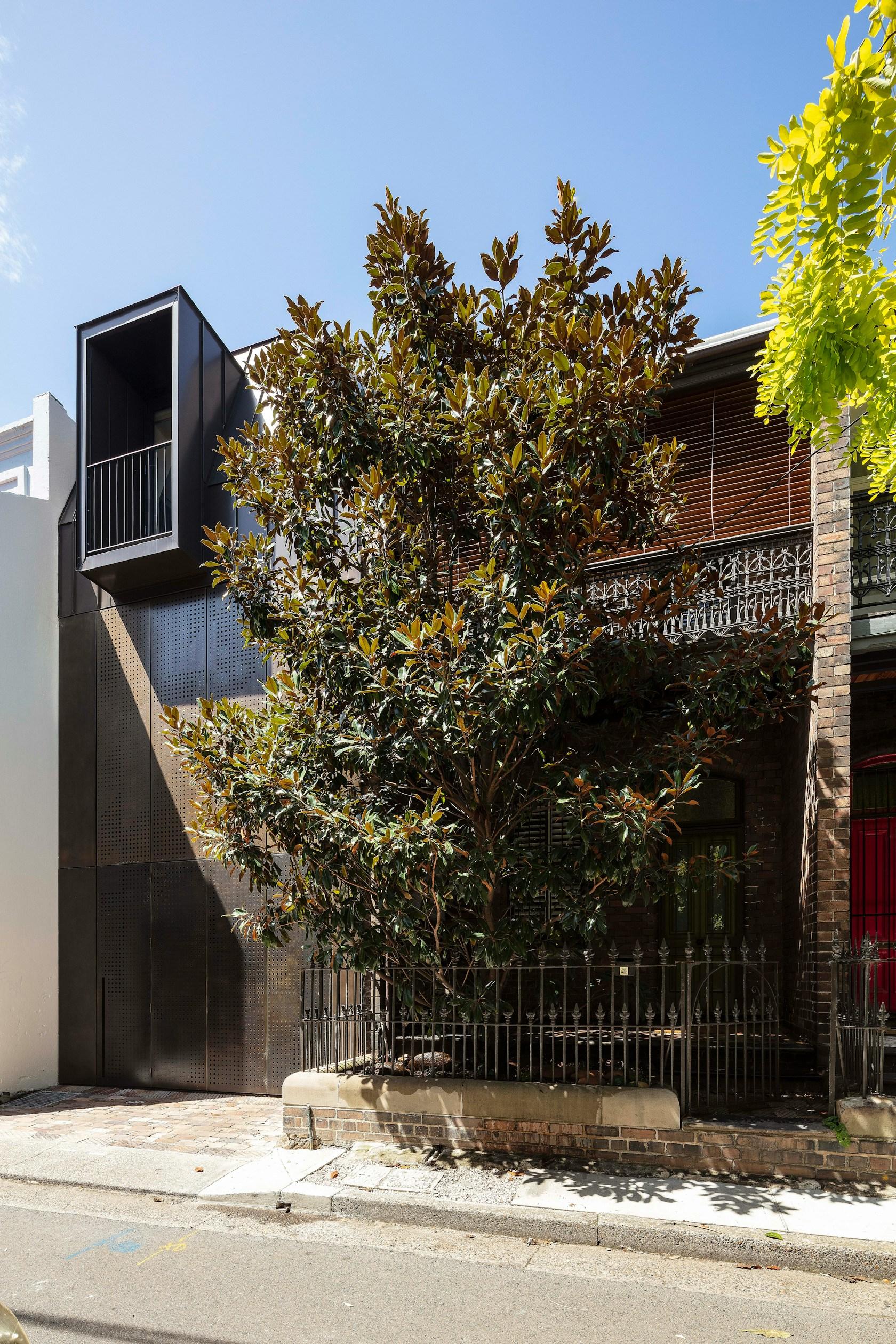 Chimney House - image 3