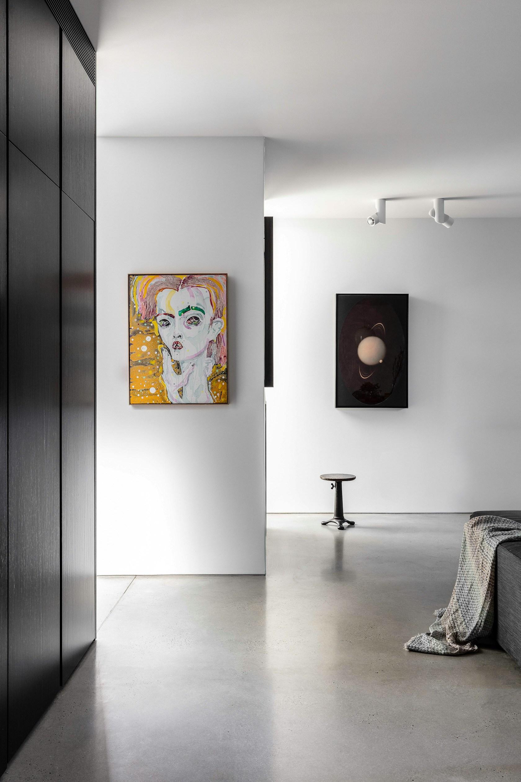 Chimney House - image 4