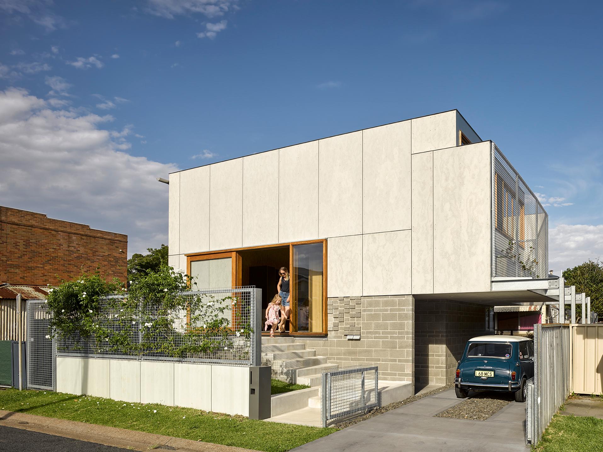 Waratah Secondary House - image 2