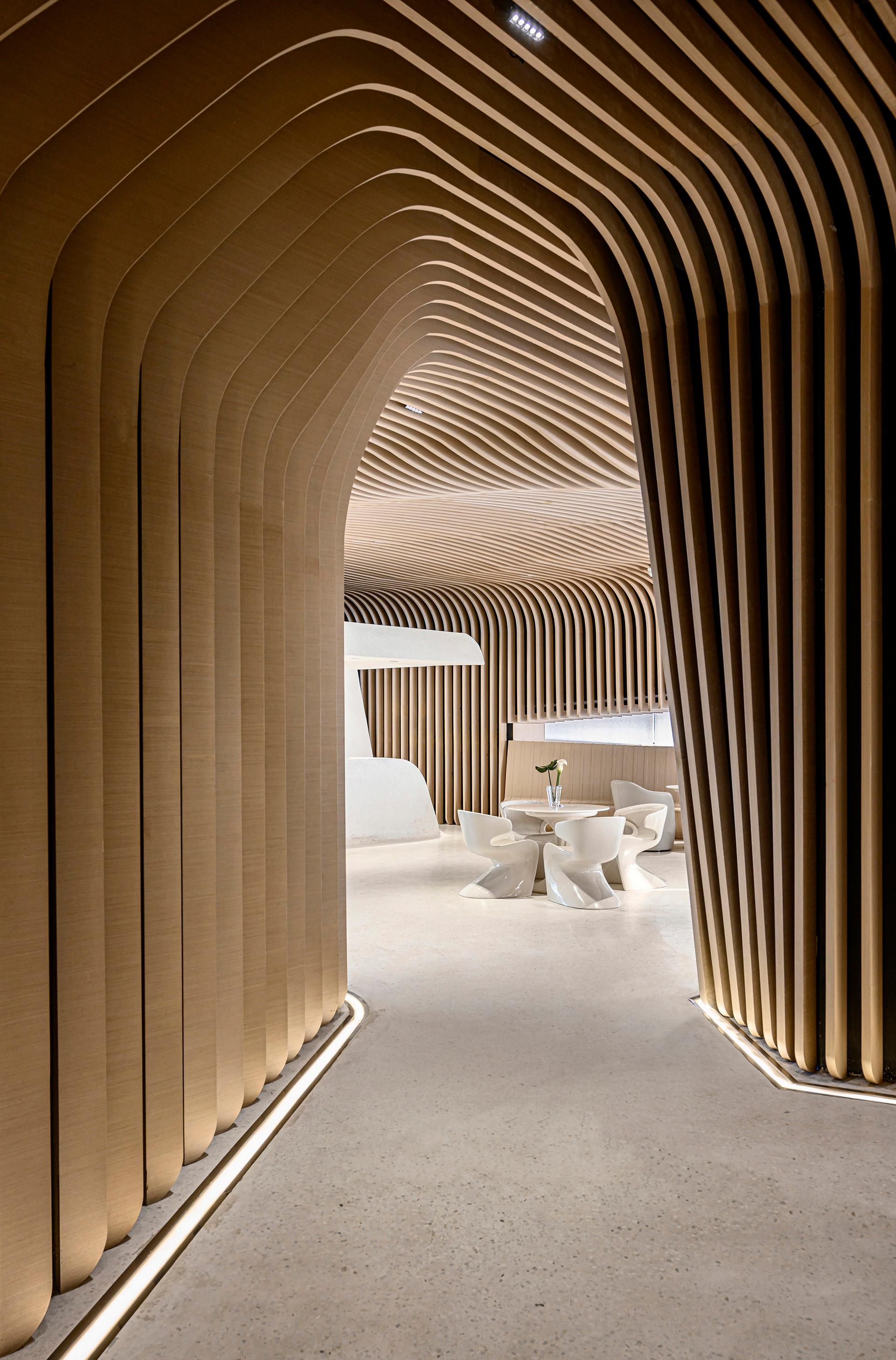 Fluid Space - image 7