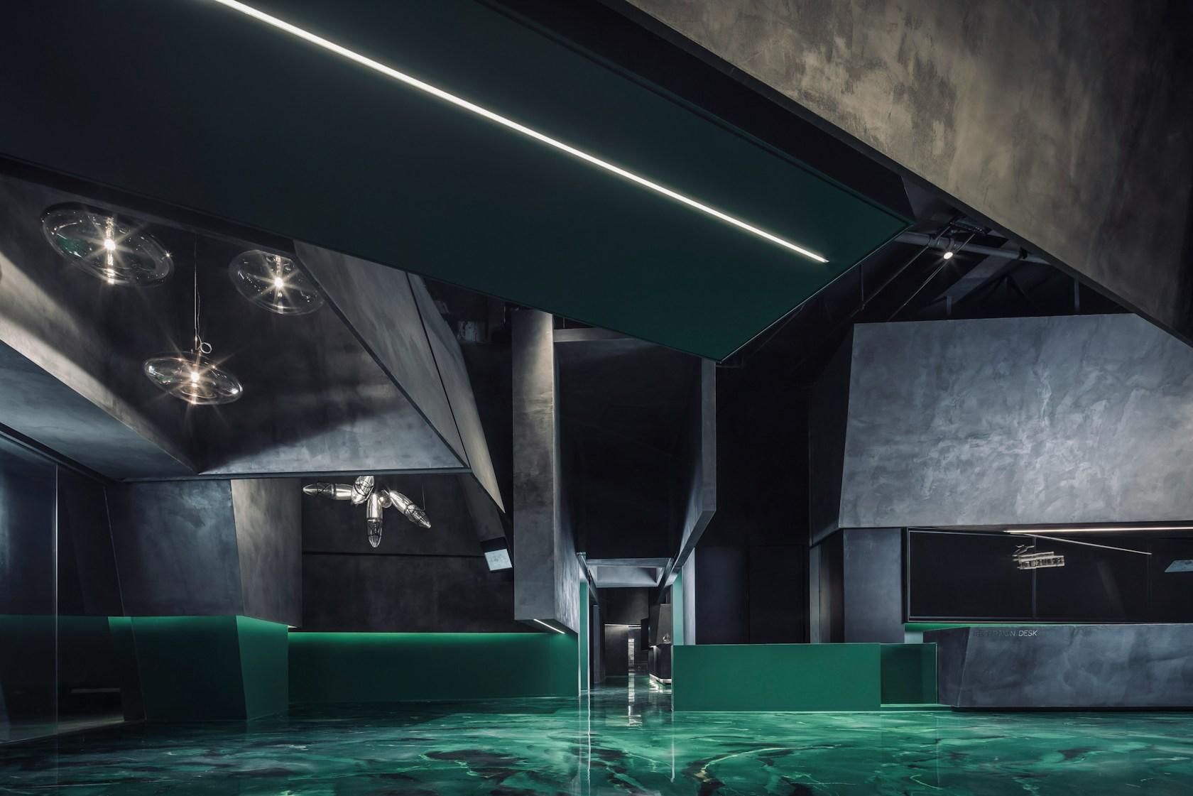 Green Leopard Lighting's flagship store - image 4