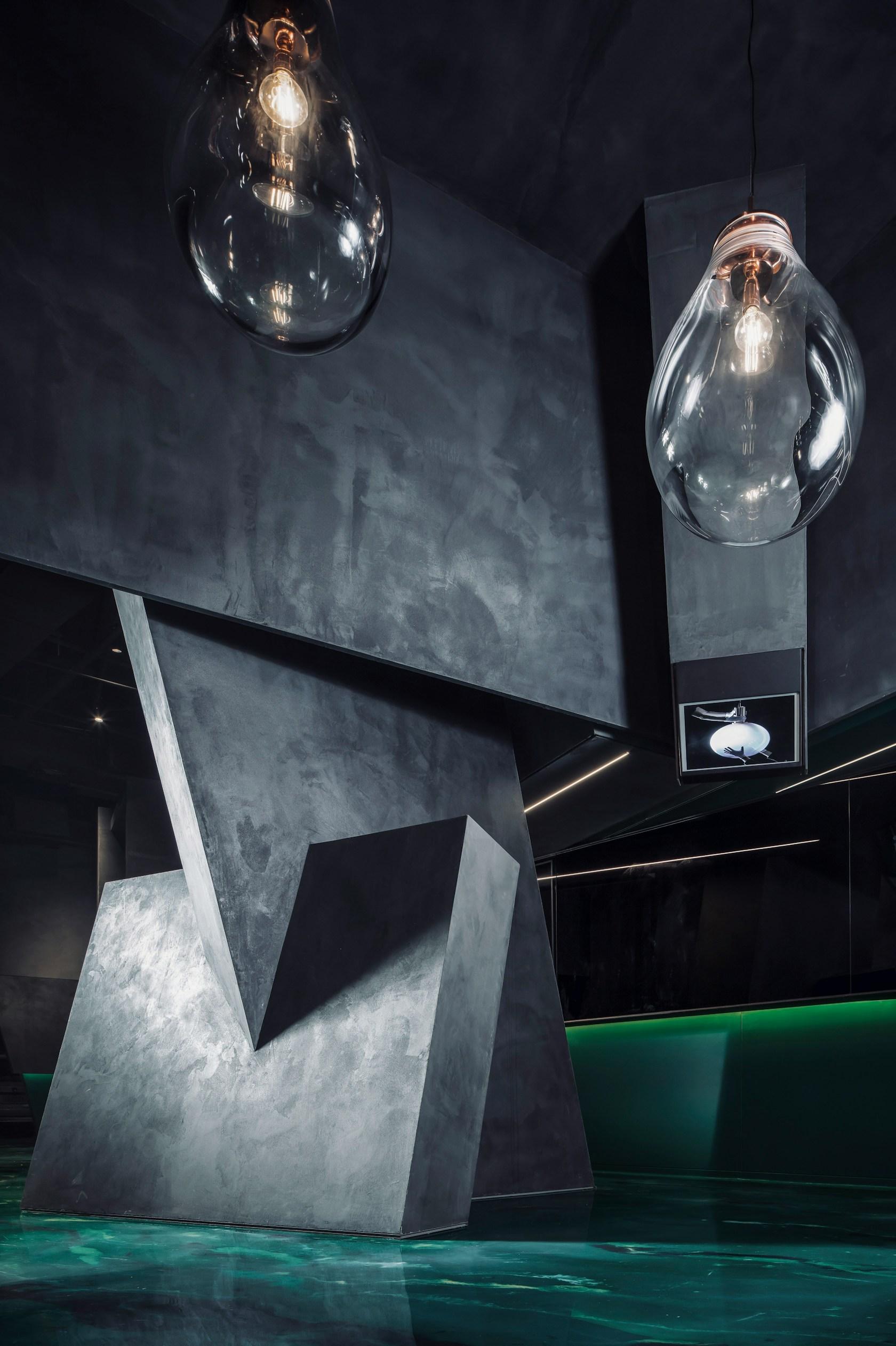 Green Leopard Lighting's flagship store - image 6