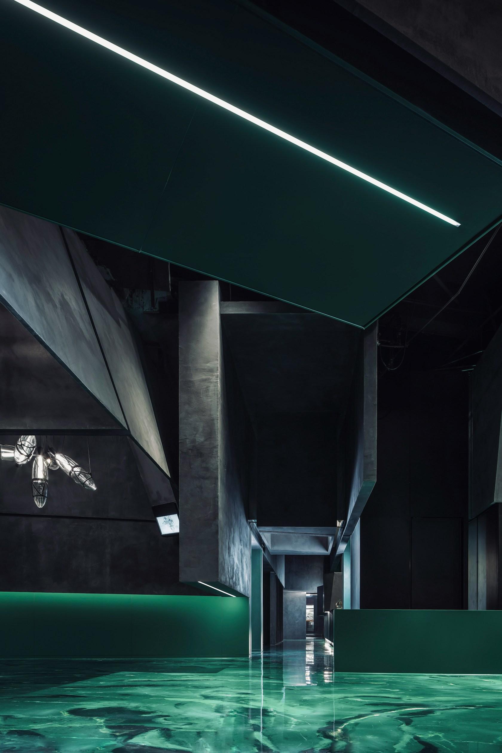Green Leopard Lighting's flagship store - image 8