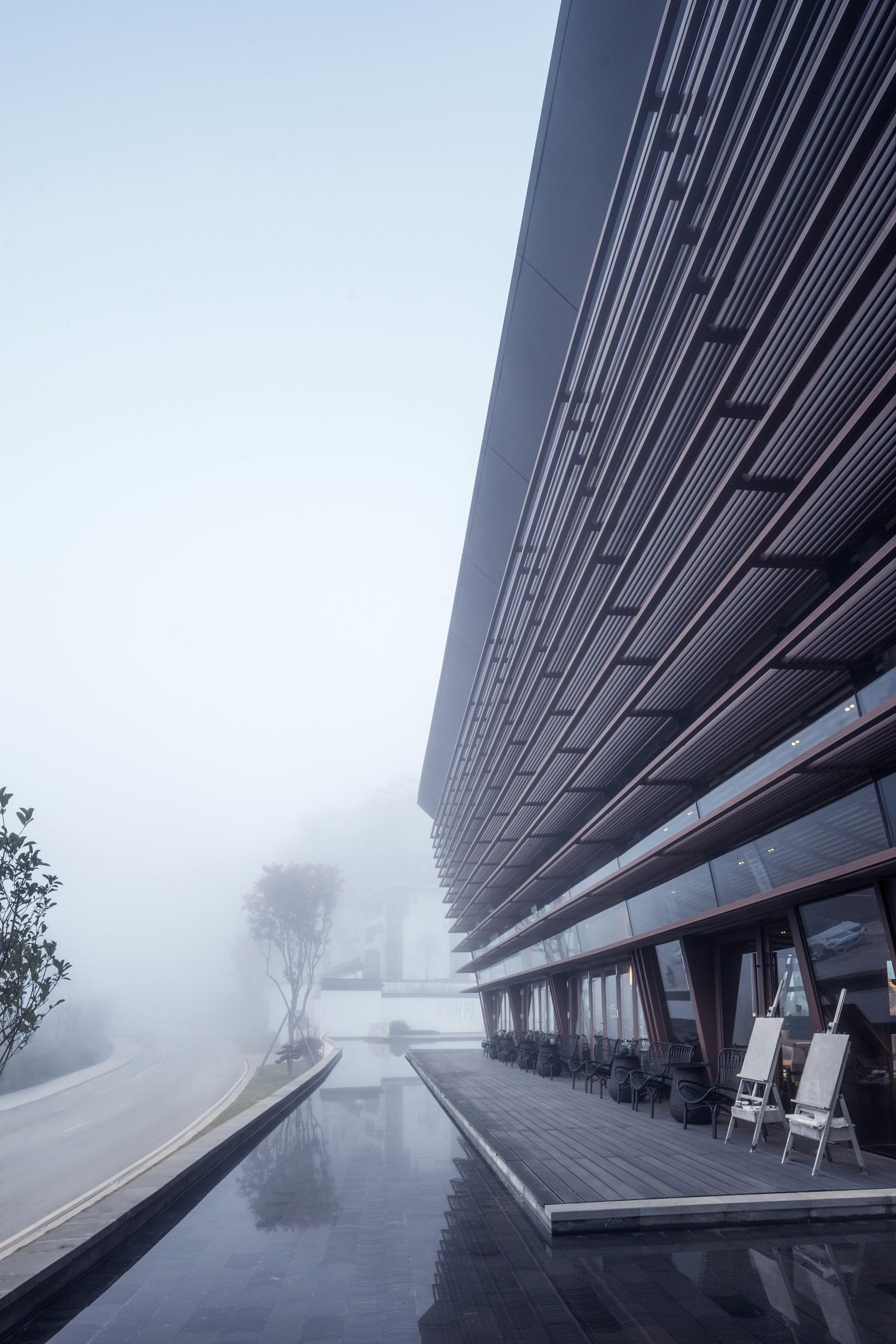 Gaoligong Town "Shuangyan Wanyue" Exhibition Center - image 6