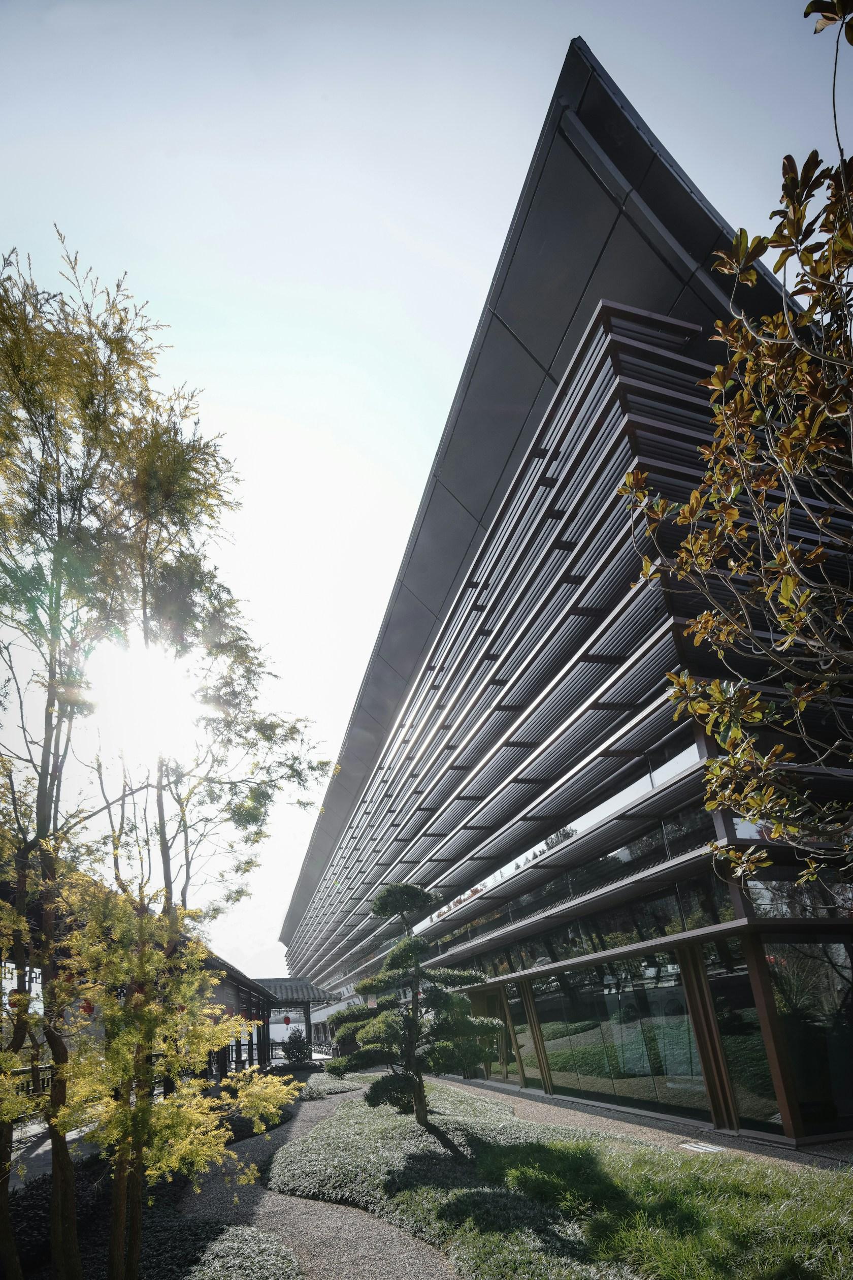 Gaoligong Town "Shuangyan Wanyue" Exhibition Center - image 11