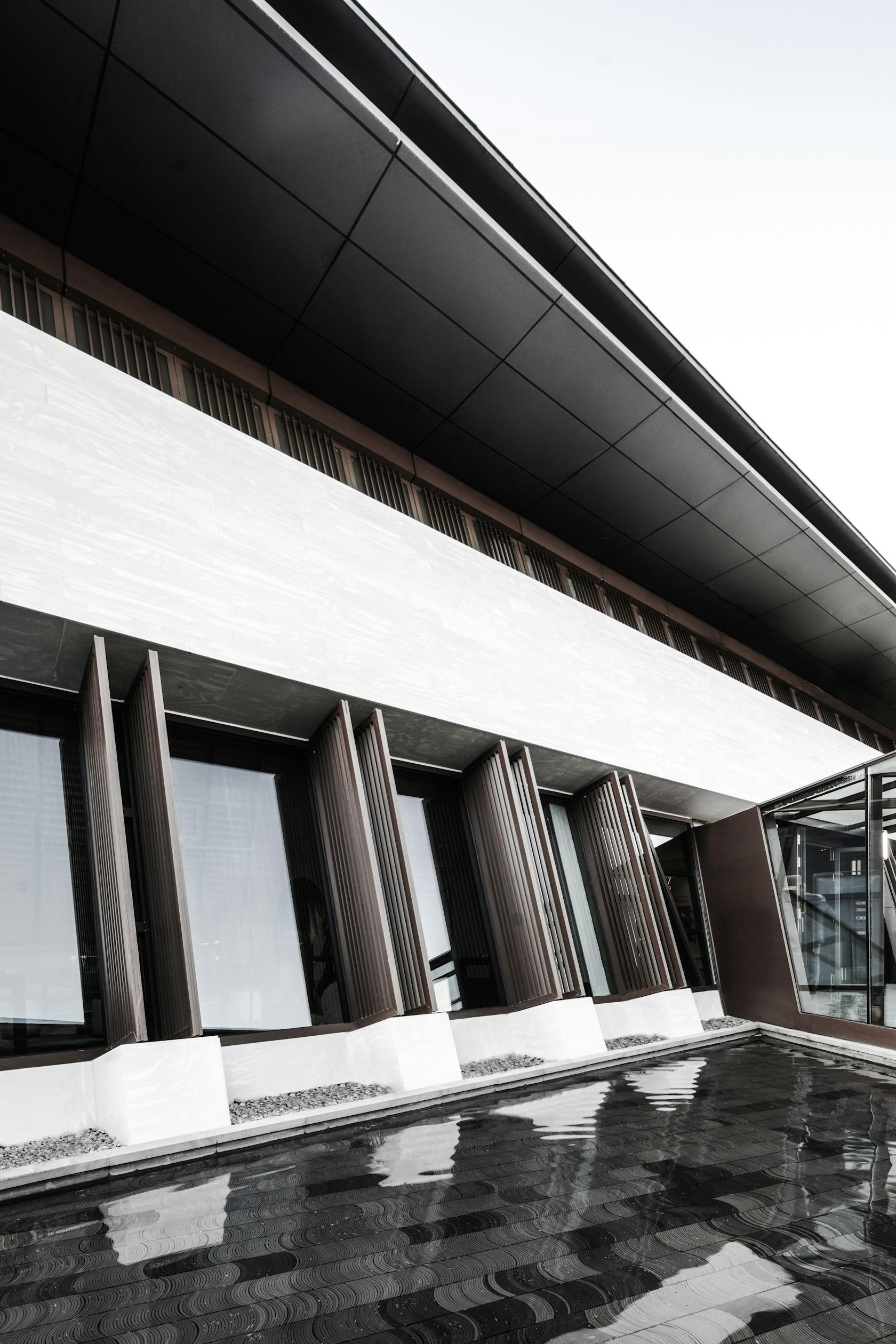 Gaoligong Town "Shuangyan Wanyue" Exhibition Center - image 10