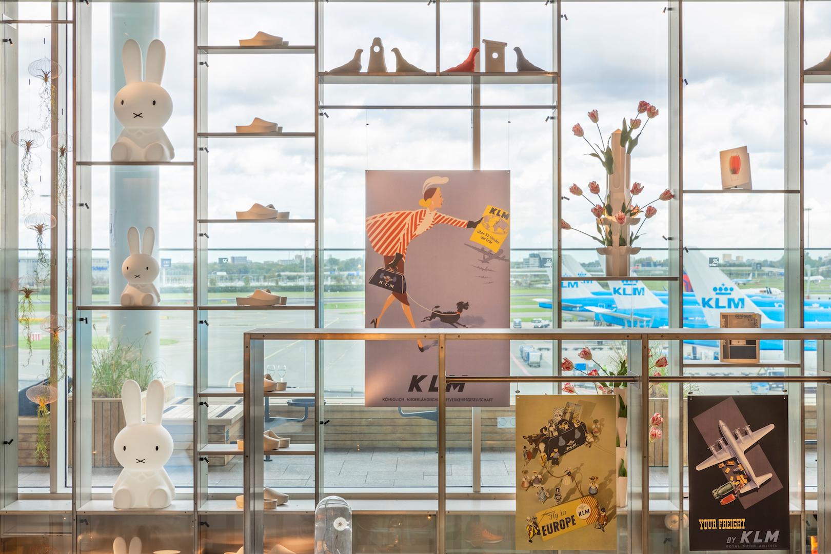 KLM crown lounge - image 9