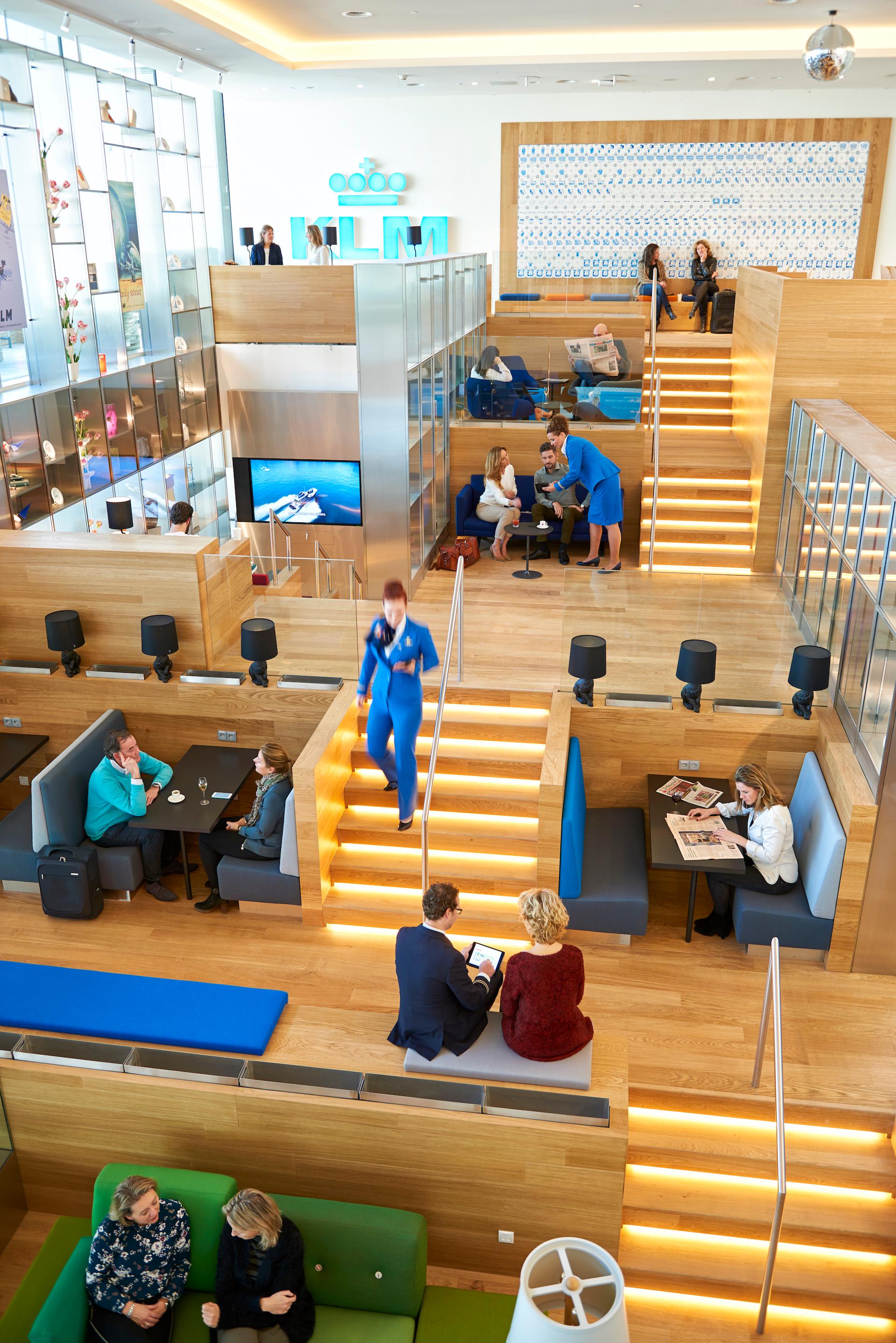 KLM crown lounge