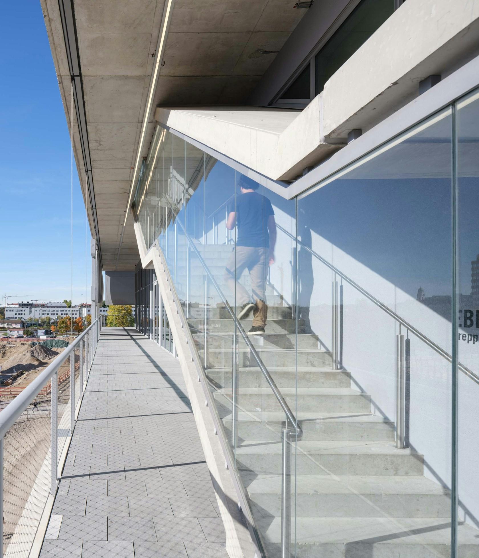 WERK12 - image 9