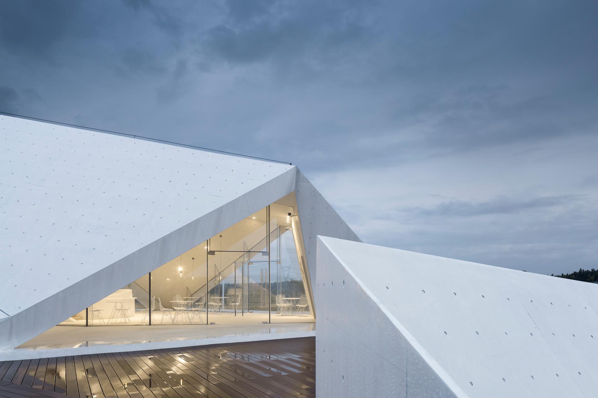 Crane Pavilion at Crane Nature Memorial Preserve - image 11