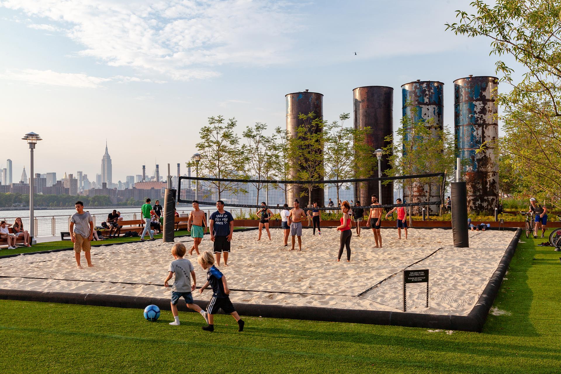 Domino Park - image 9