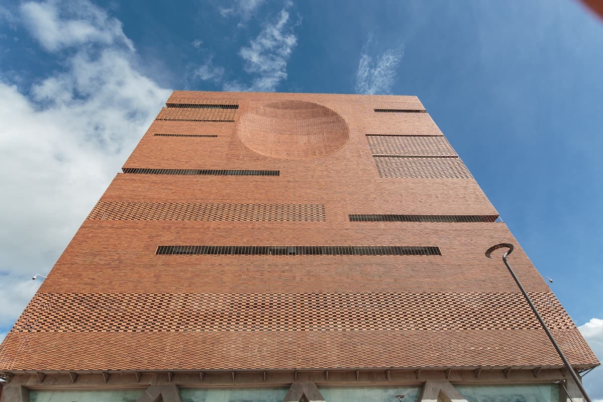 Expansion of Santa Fe de Bogotá Foundation - image 30