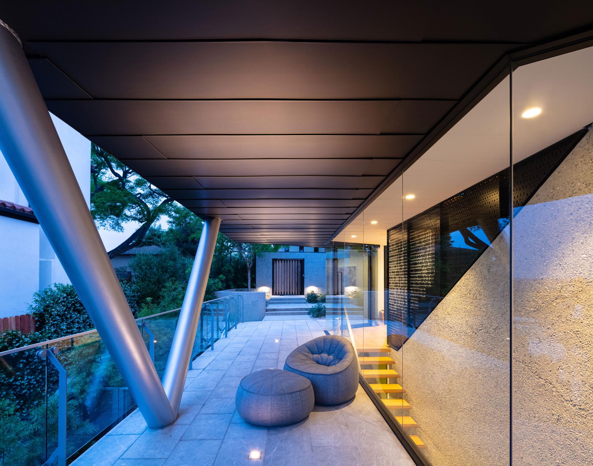 West Los Angeles Residence - image 2