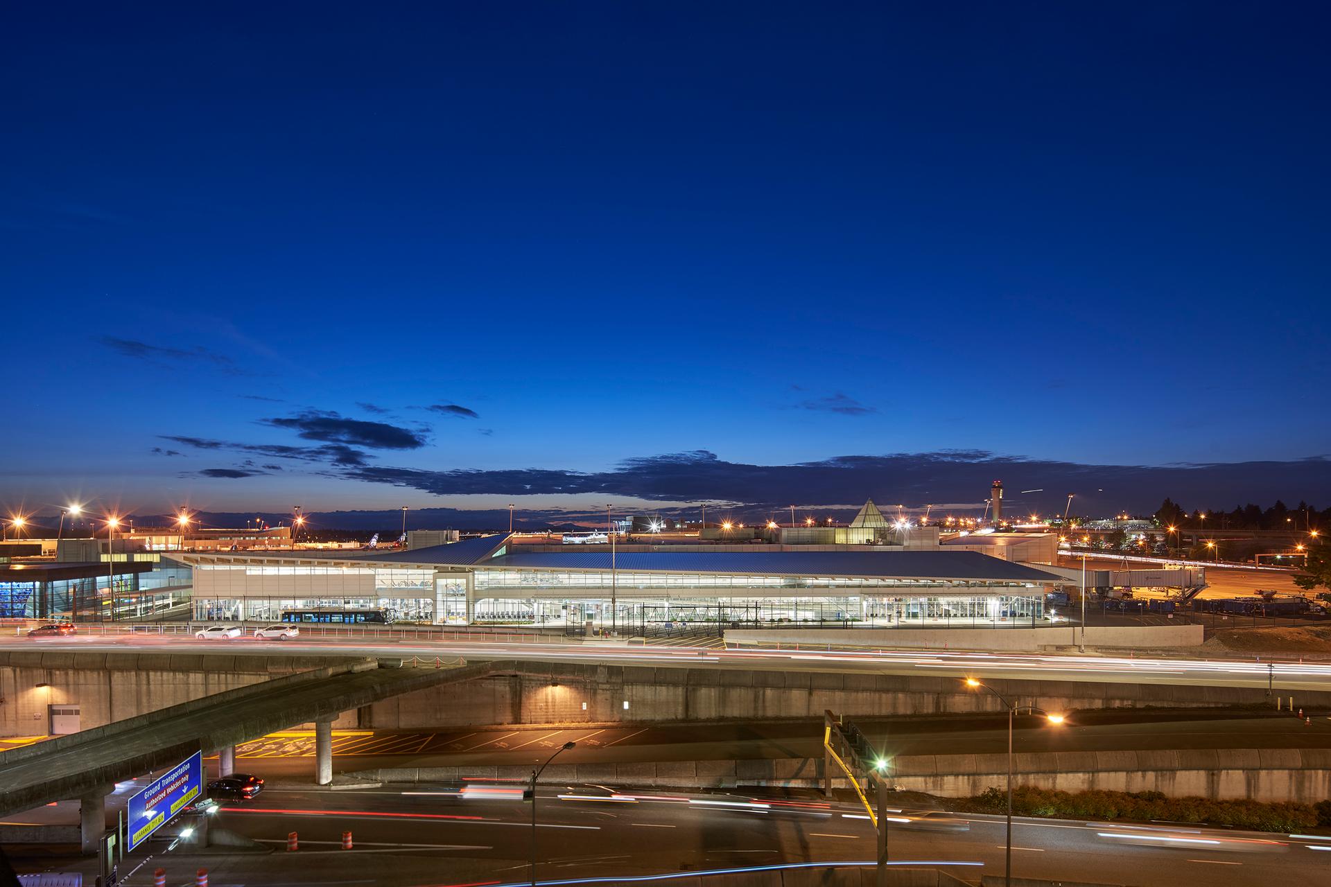 Seattle-Tacoma International Airport Concourse D Annex - image 4
