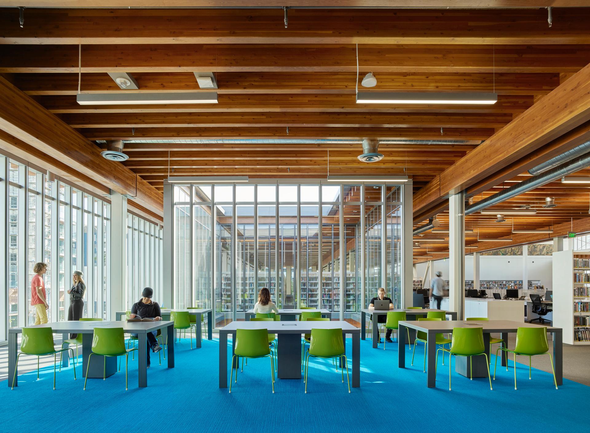 Billie Jean King Main Library - image 5