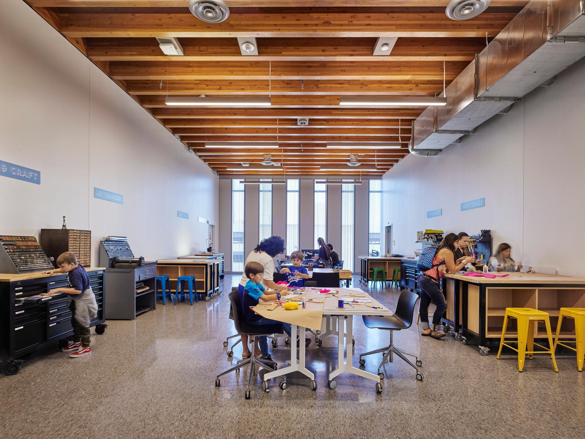 Billie Jean King Main Library - image 8