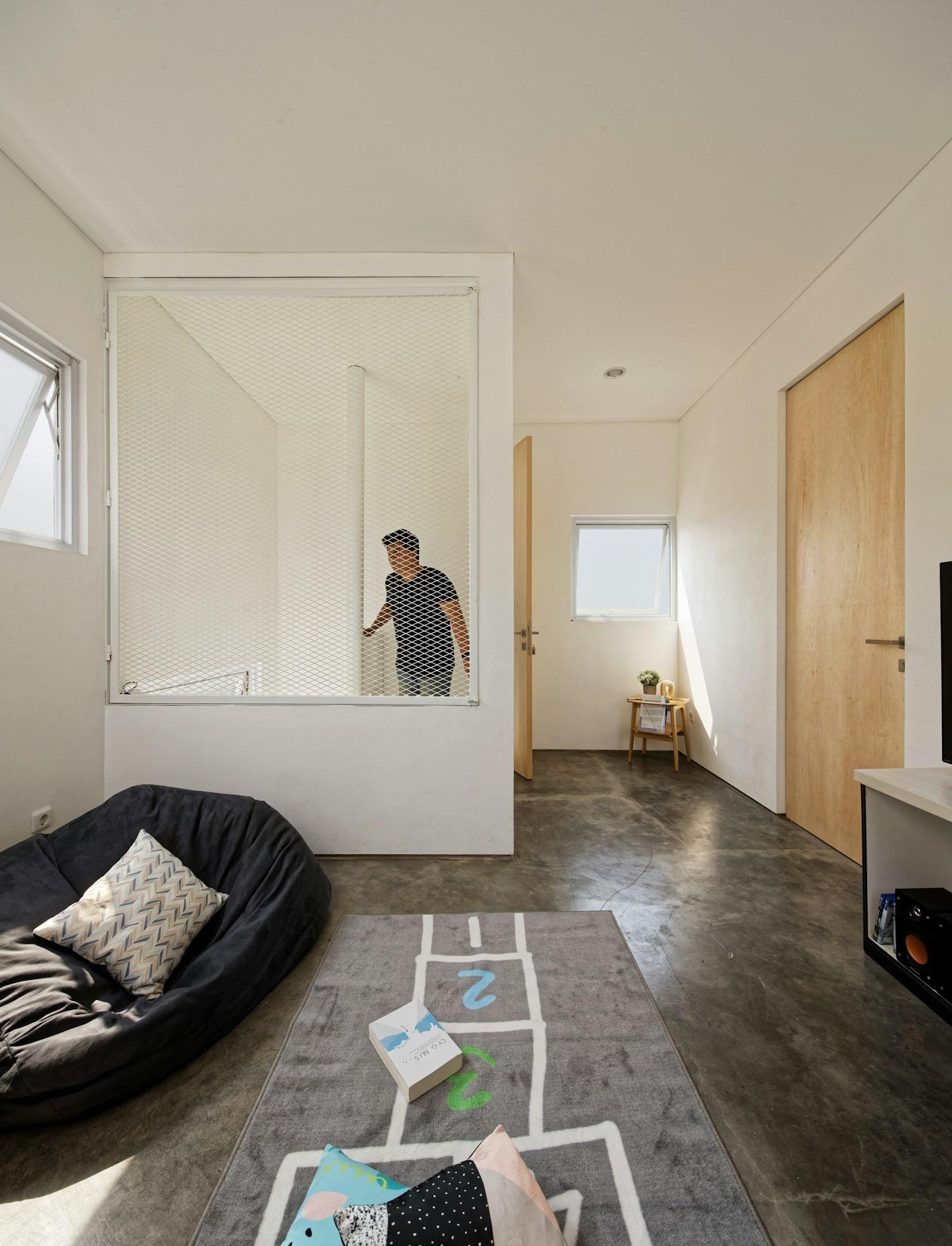 The Twins House - image 7
