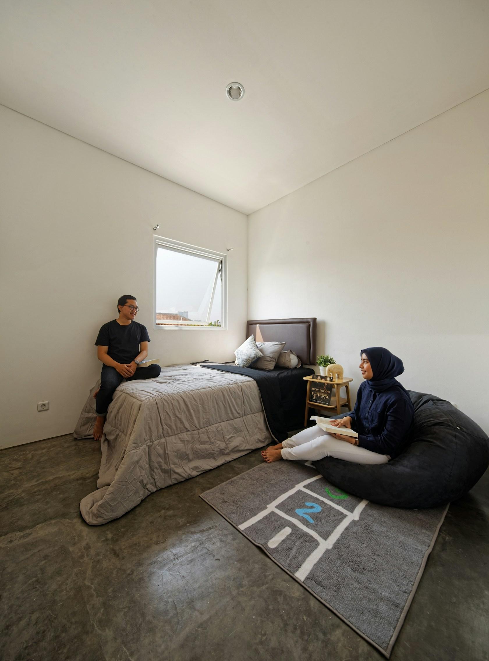 The Twins House - image 9