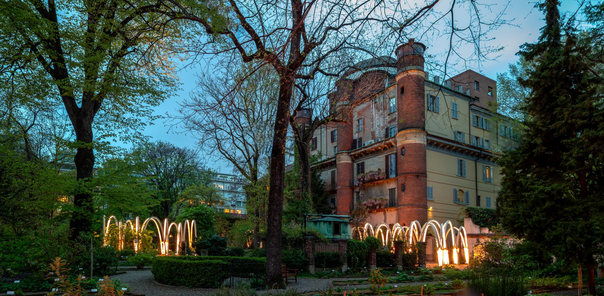 The Circular Garden - image 2