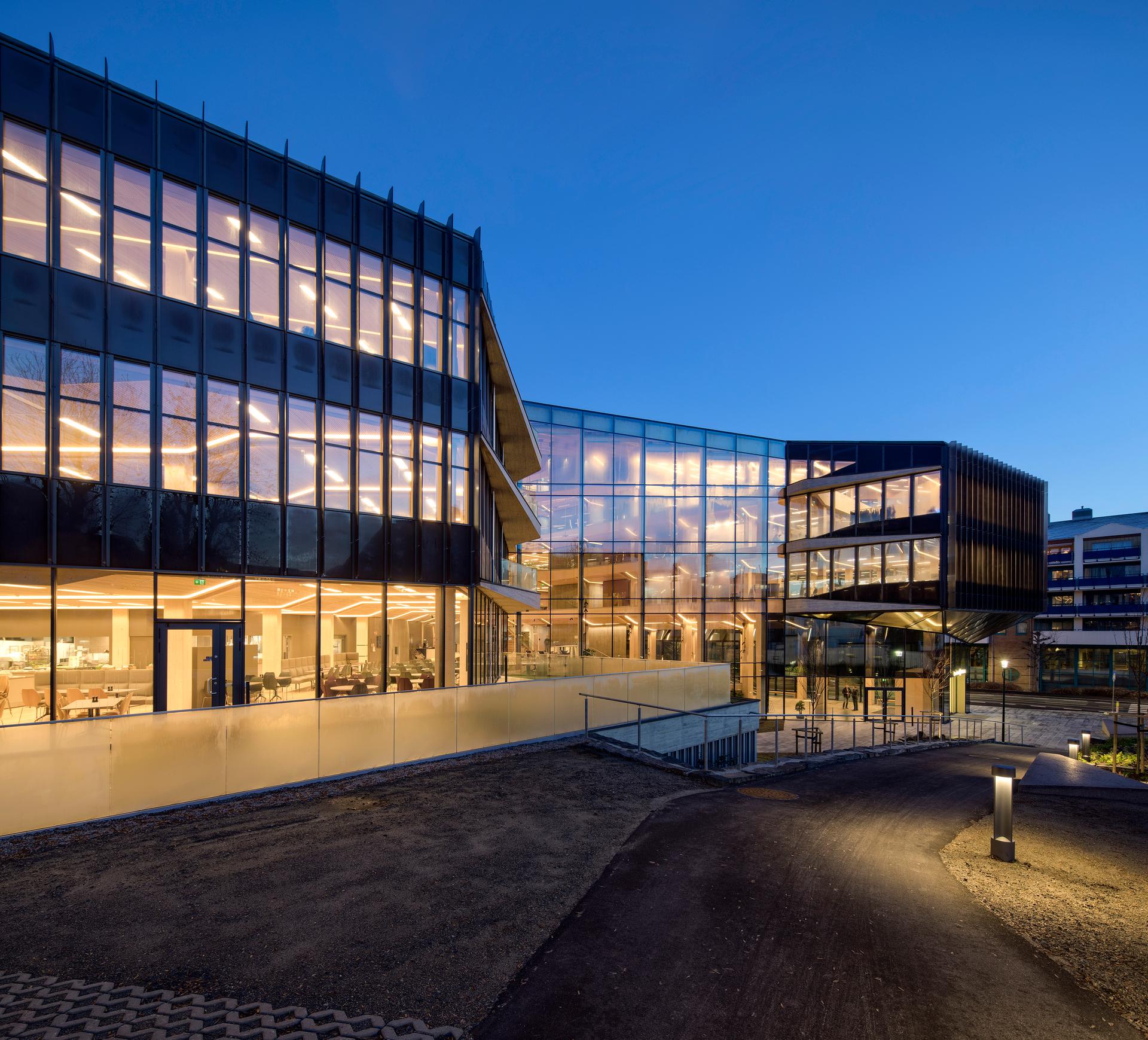 Bjergsted Financial Park - image 5