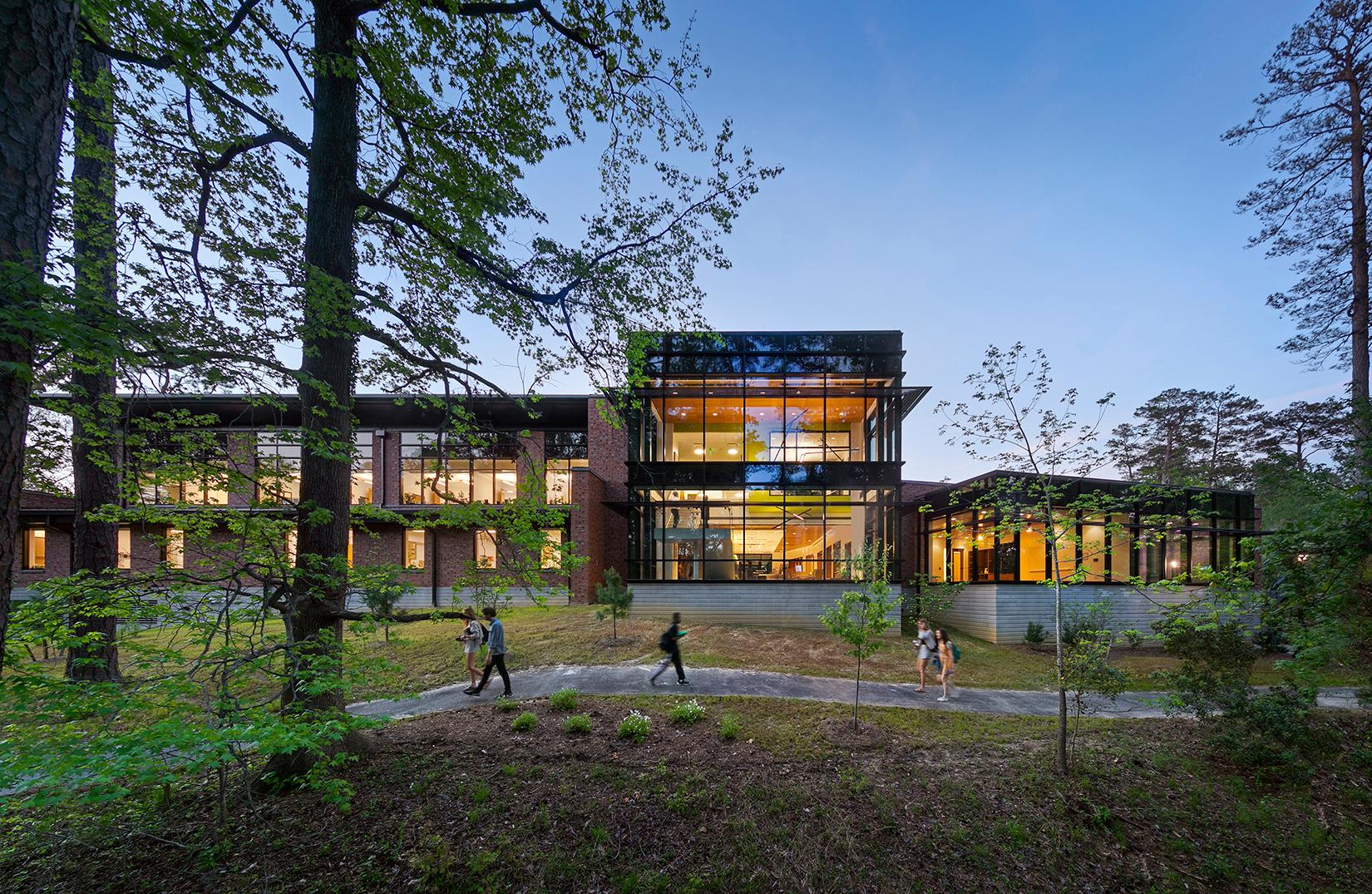 COLLEGE OF WILLIAM & MARY, THE MCLEOD TYLER WELLNESS CENTER - image 2