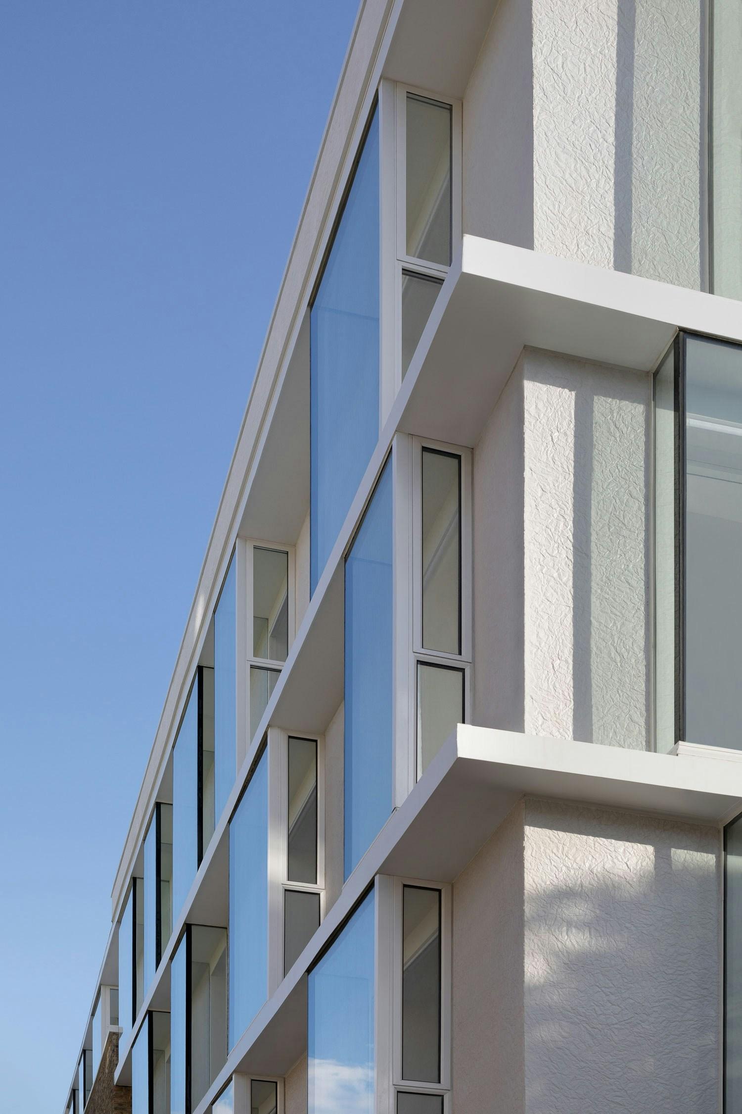 Paintworks Apartments - image 9