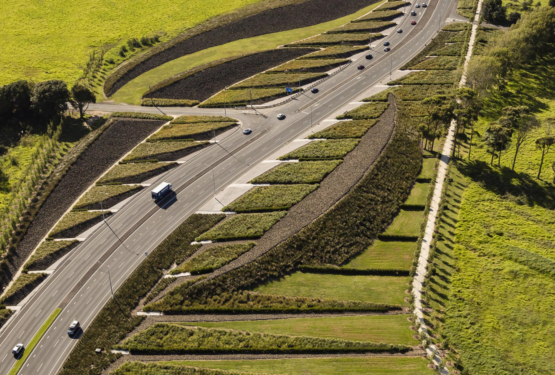 Auckland International Airport - First Flight - image 6