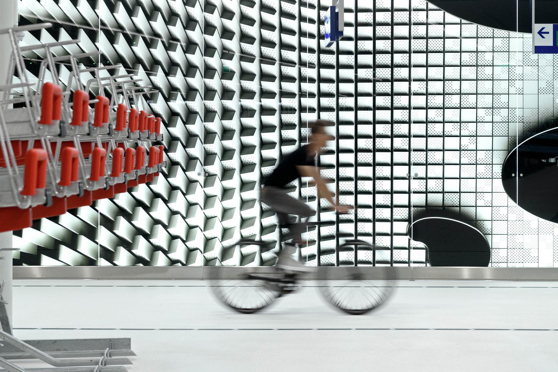 Bicycle Parking The Hague - image 3