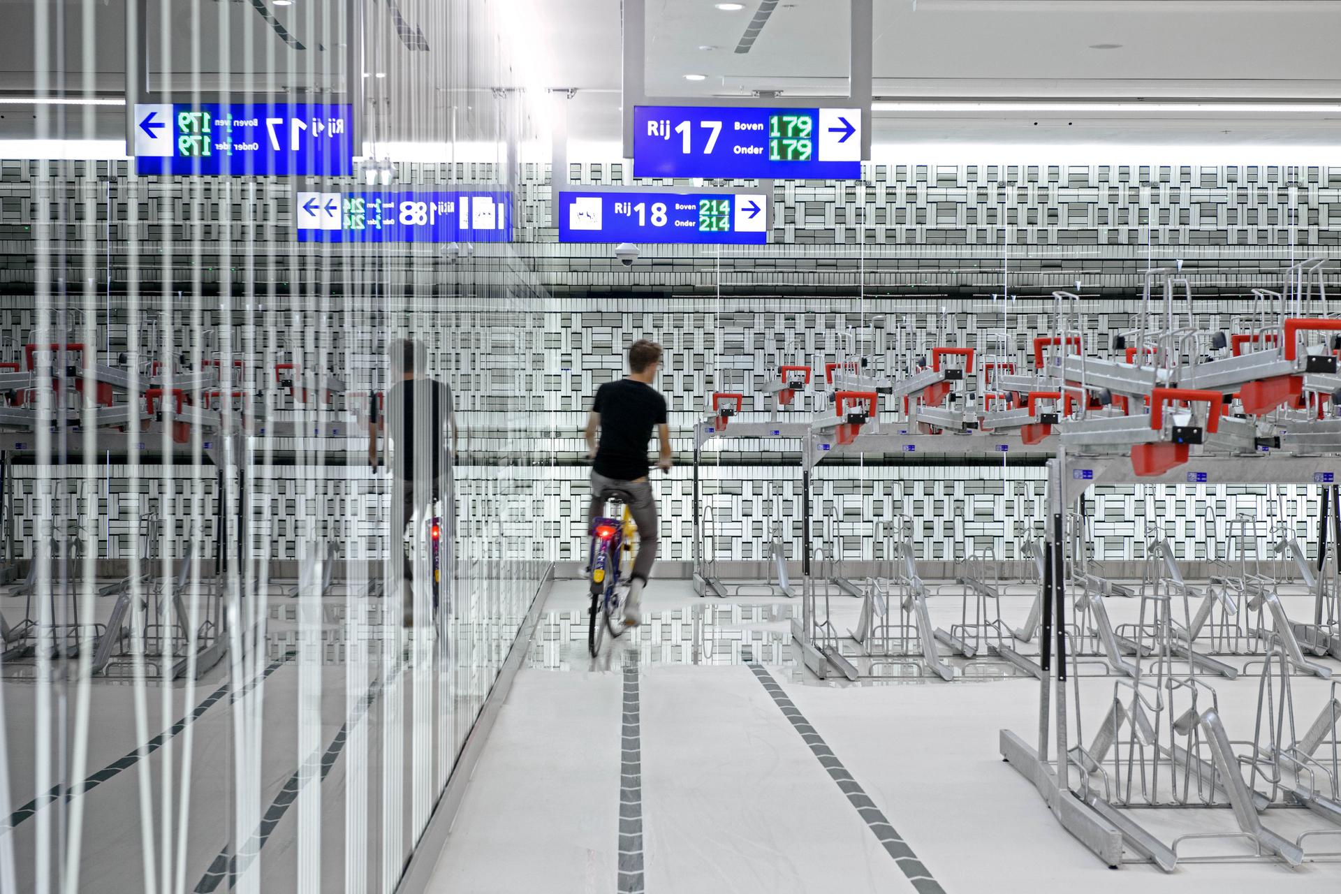 Bicycle Parking The Hague - image 11