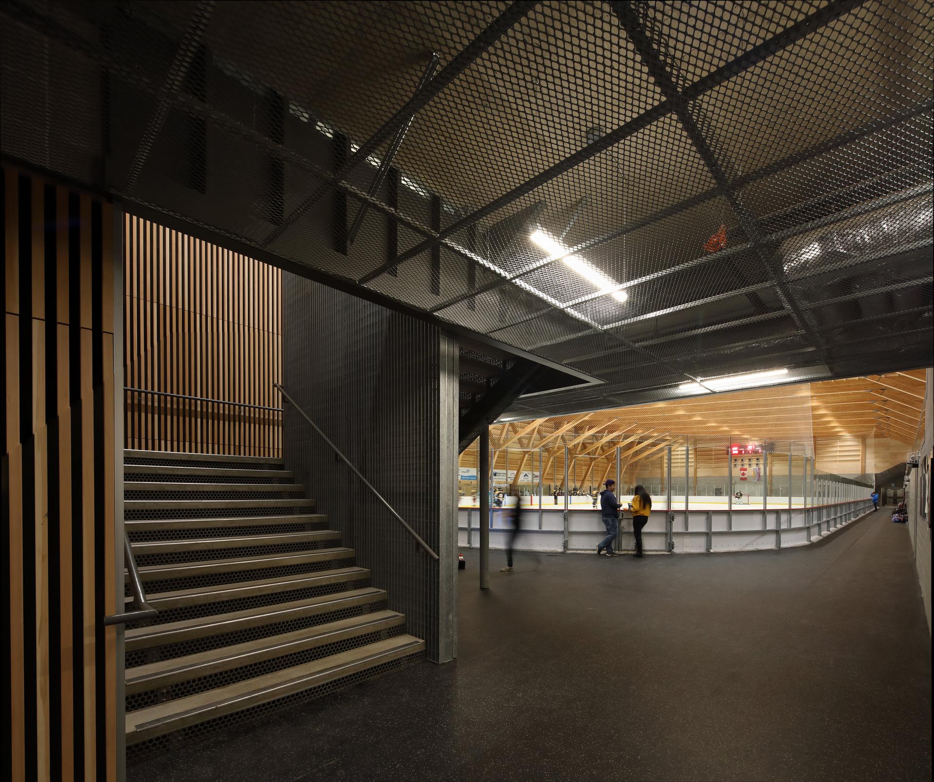 Upper Skeena Recreation Centre - image 9