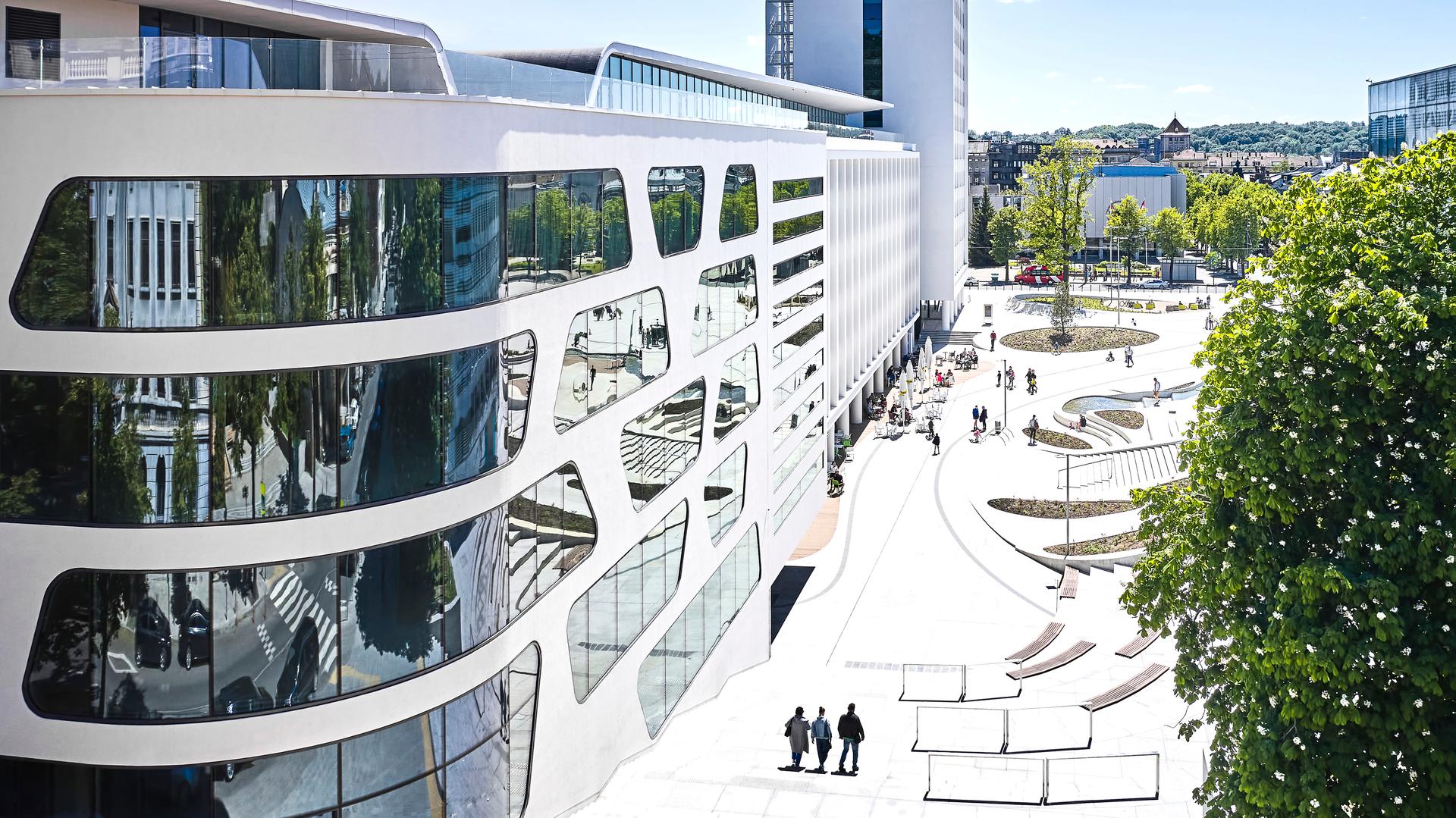 V- Plaza Urban Development - image 14