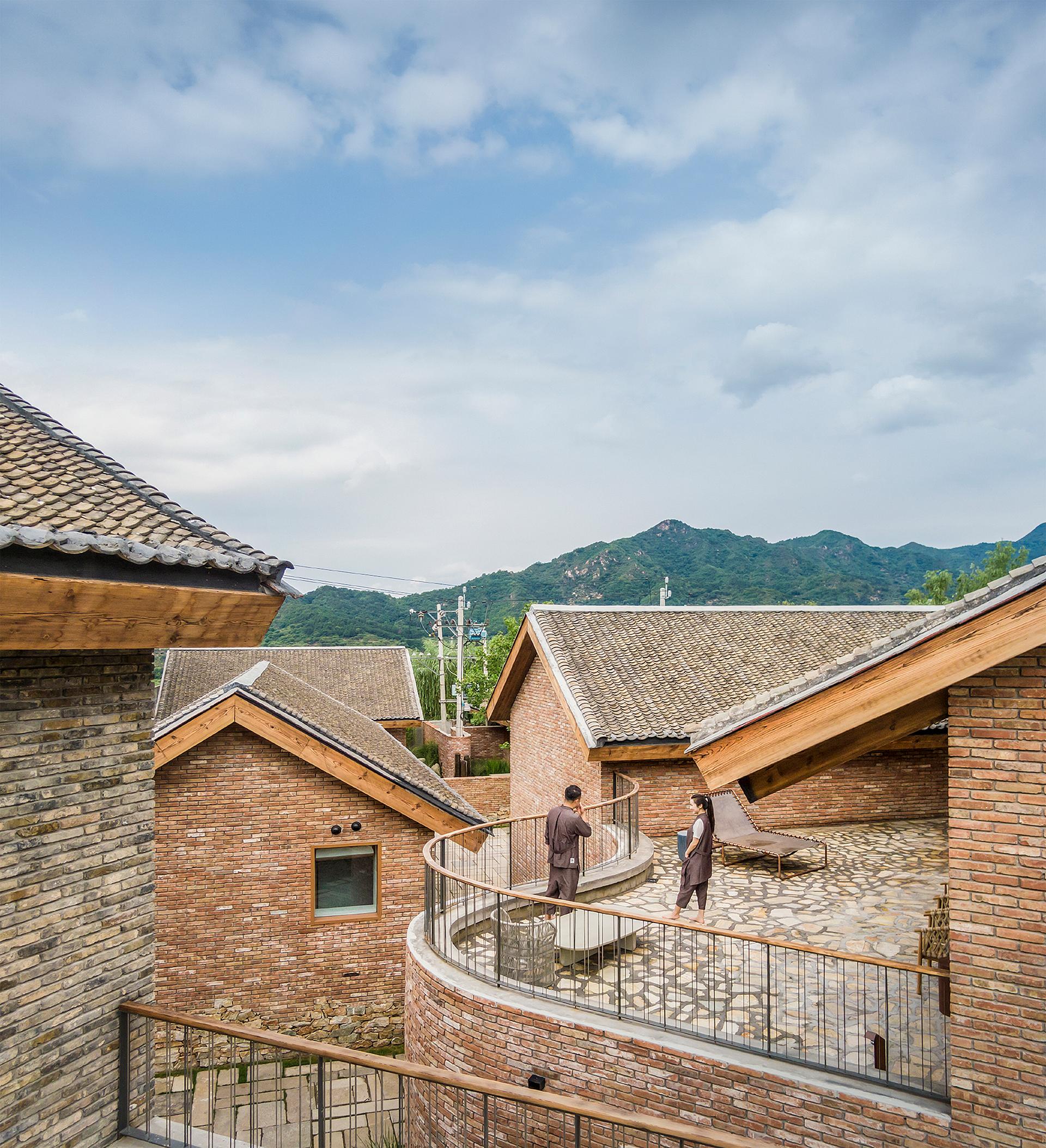 San Sa Village