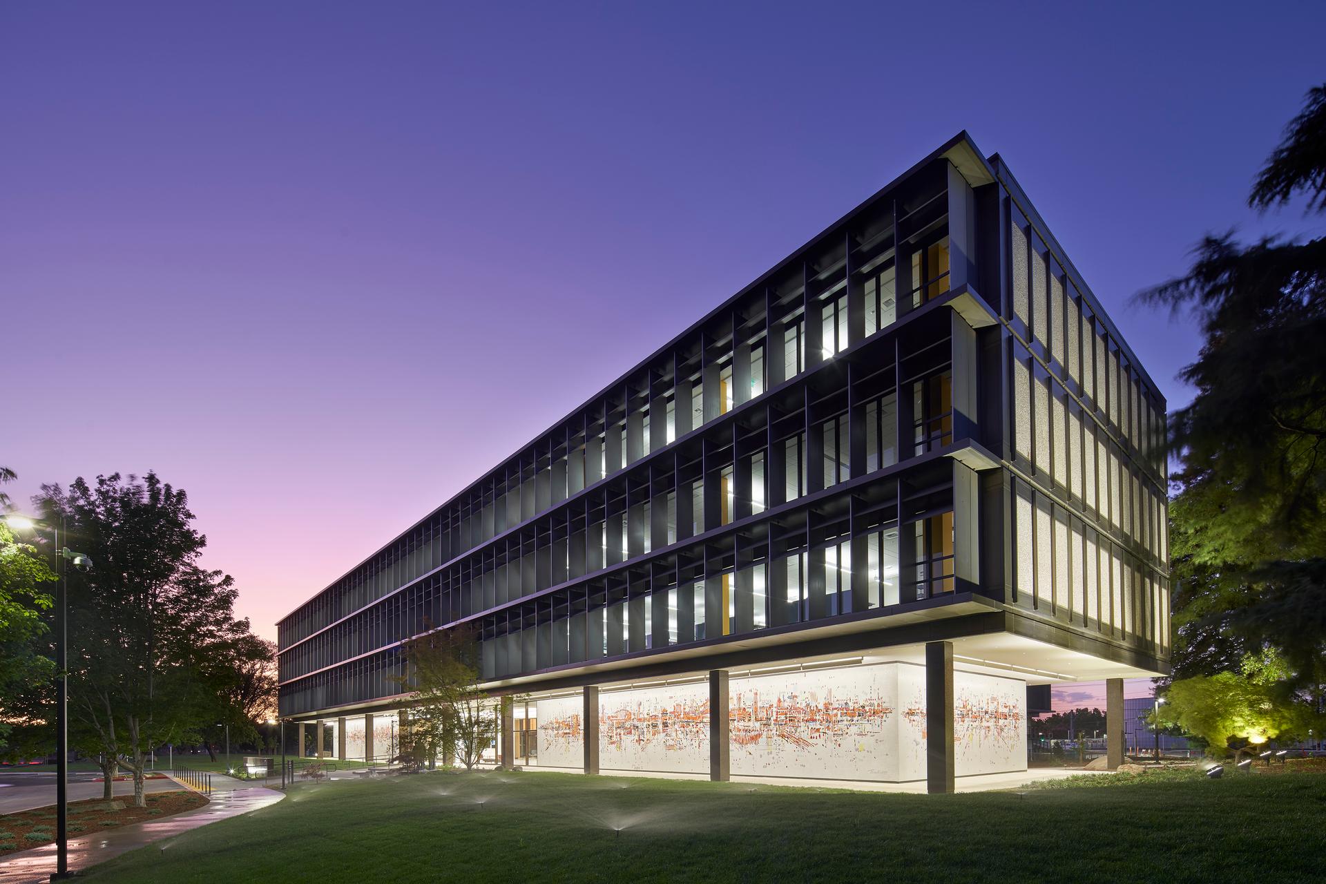 SMUD Headquarters Rehabilitation - image 15