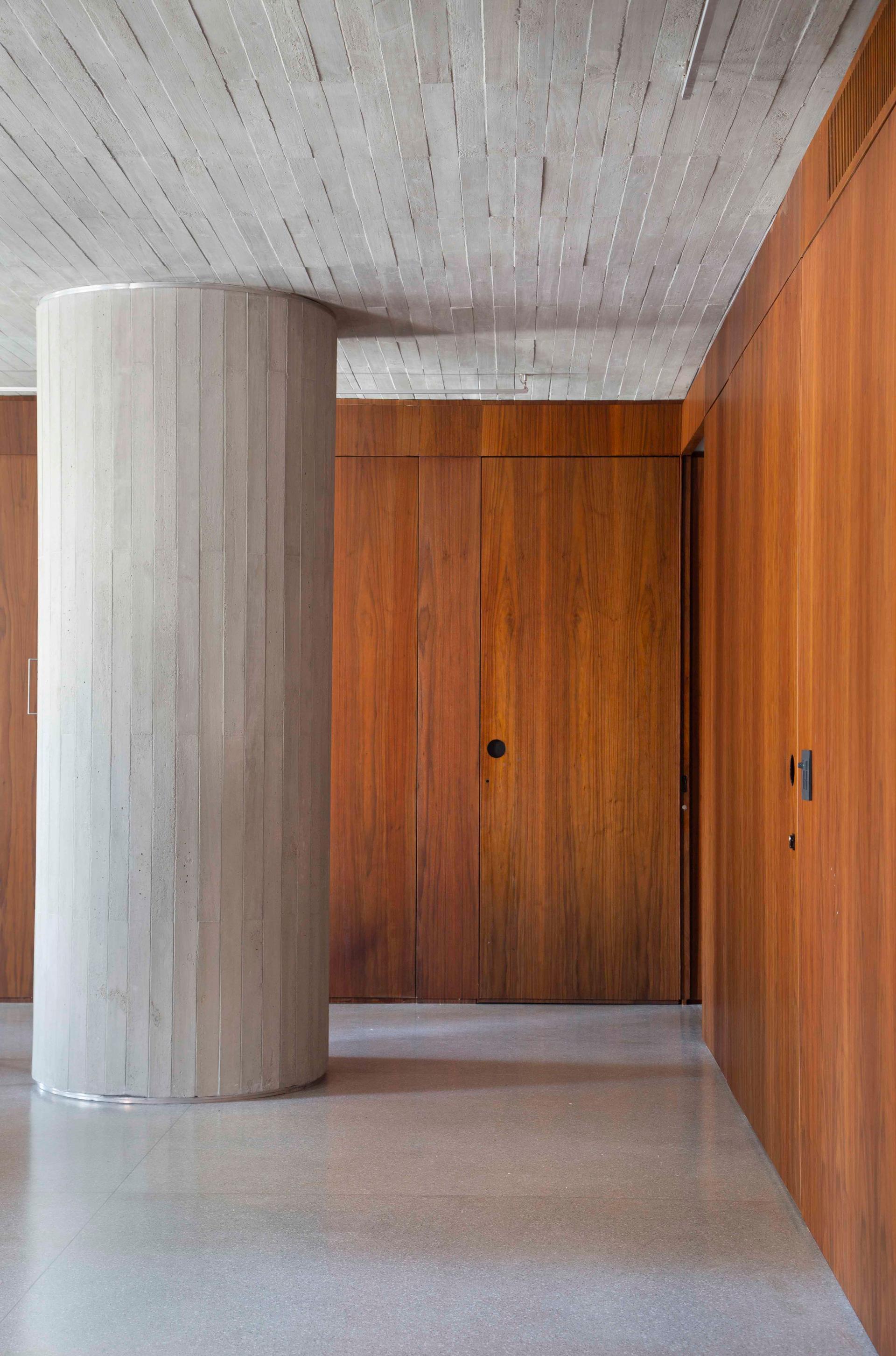 DN Apartment - image 7