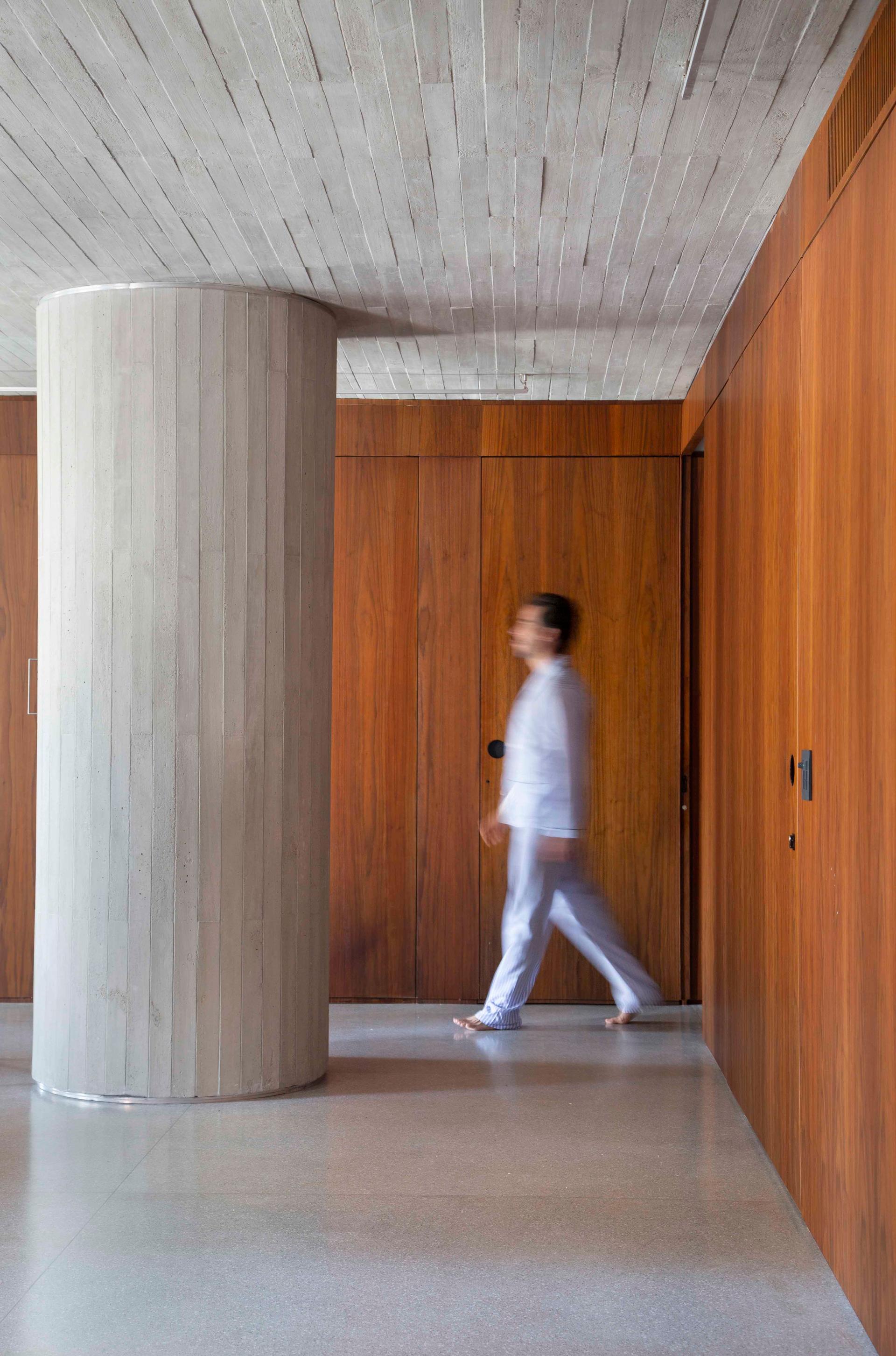 DN Apartment - image 6