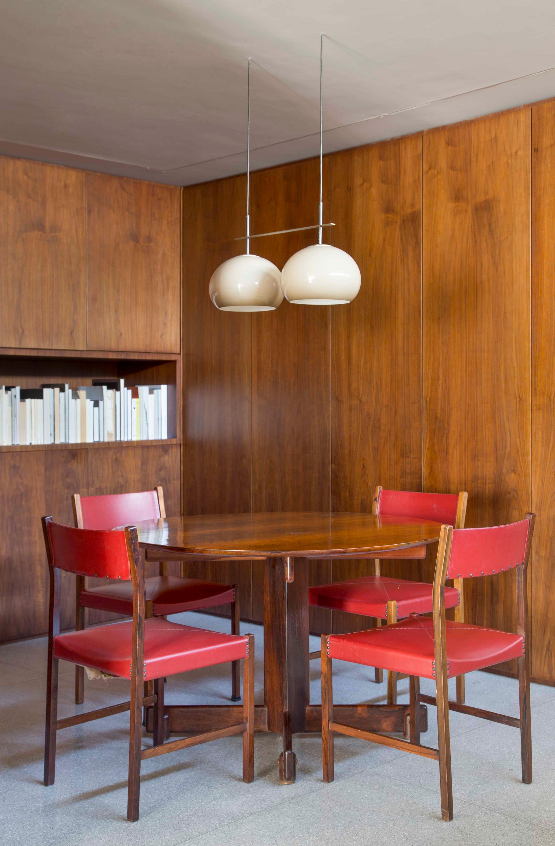 DN Apartment - image 12