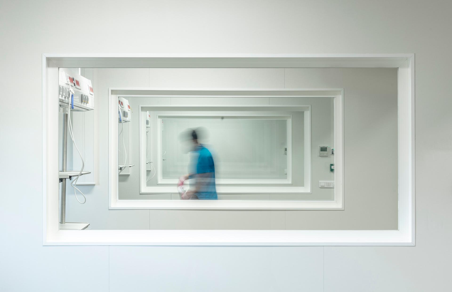 Intensive Care Unit-Pedro Hispano Hospital - image 4
