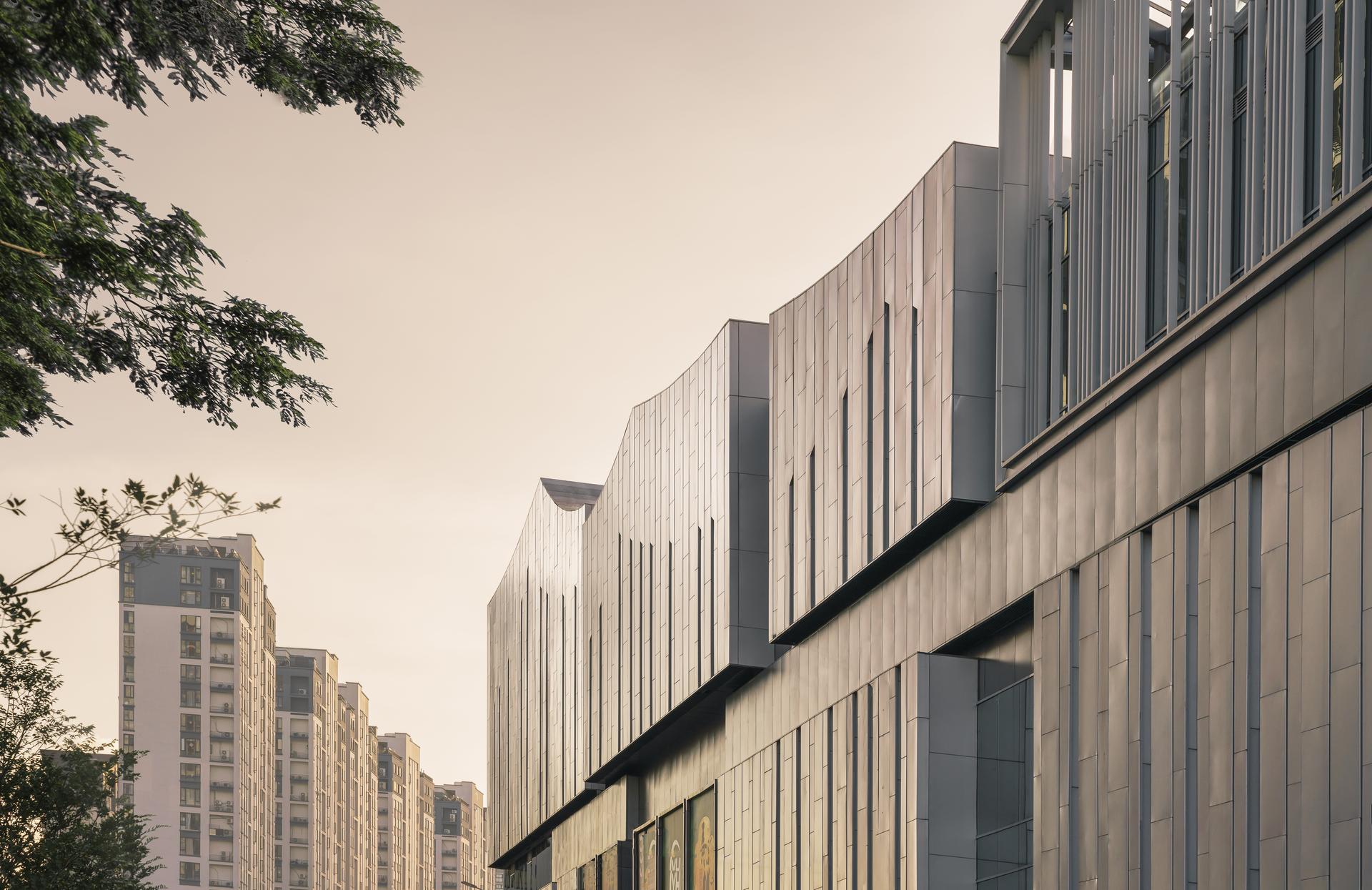 Zijing Paradise Walk - image 11