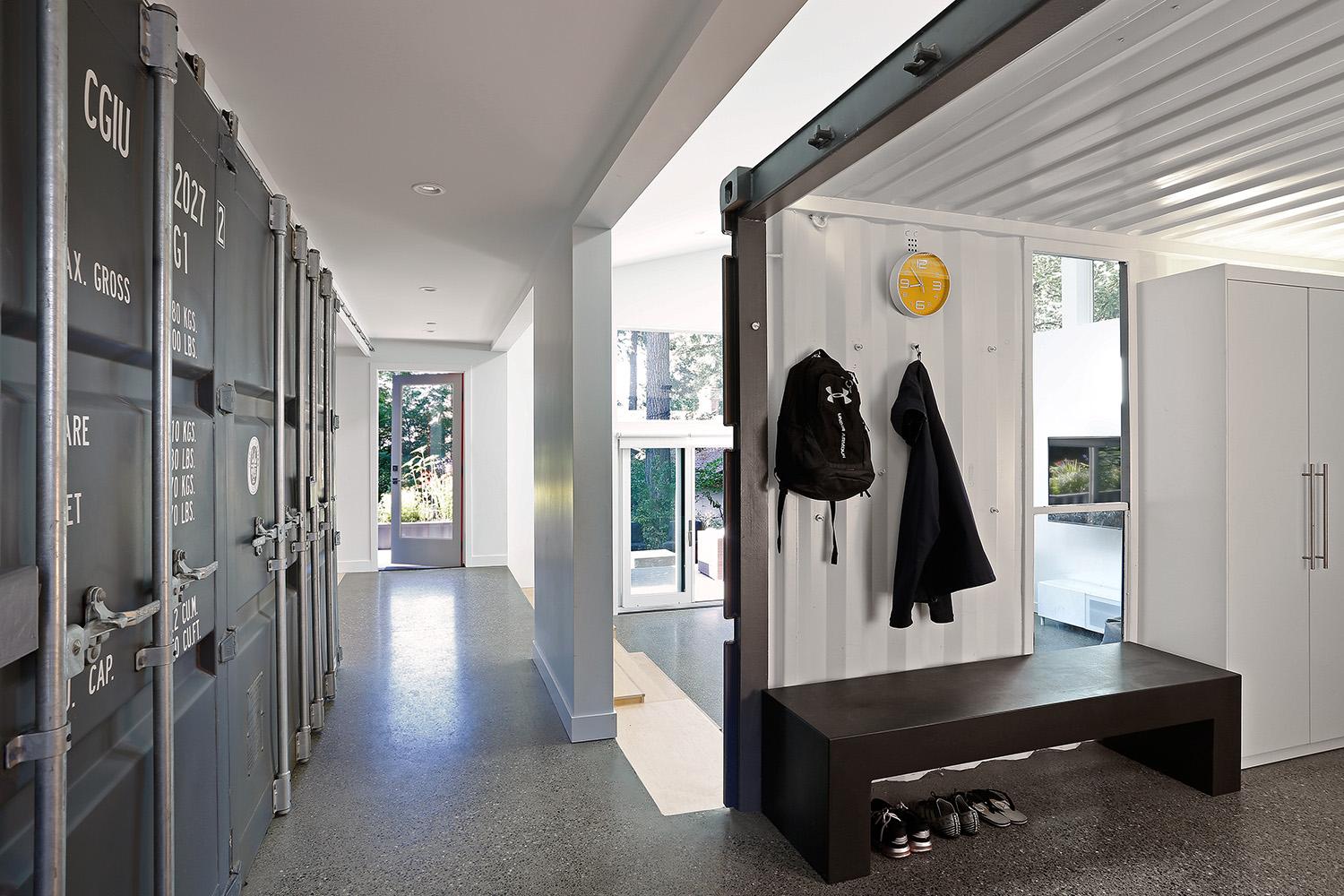 Wyss Family Container House - image 10
