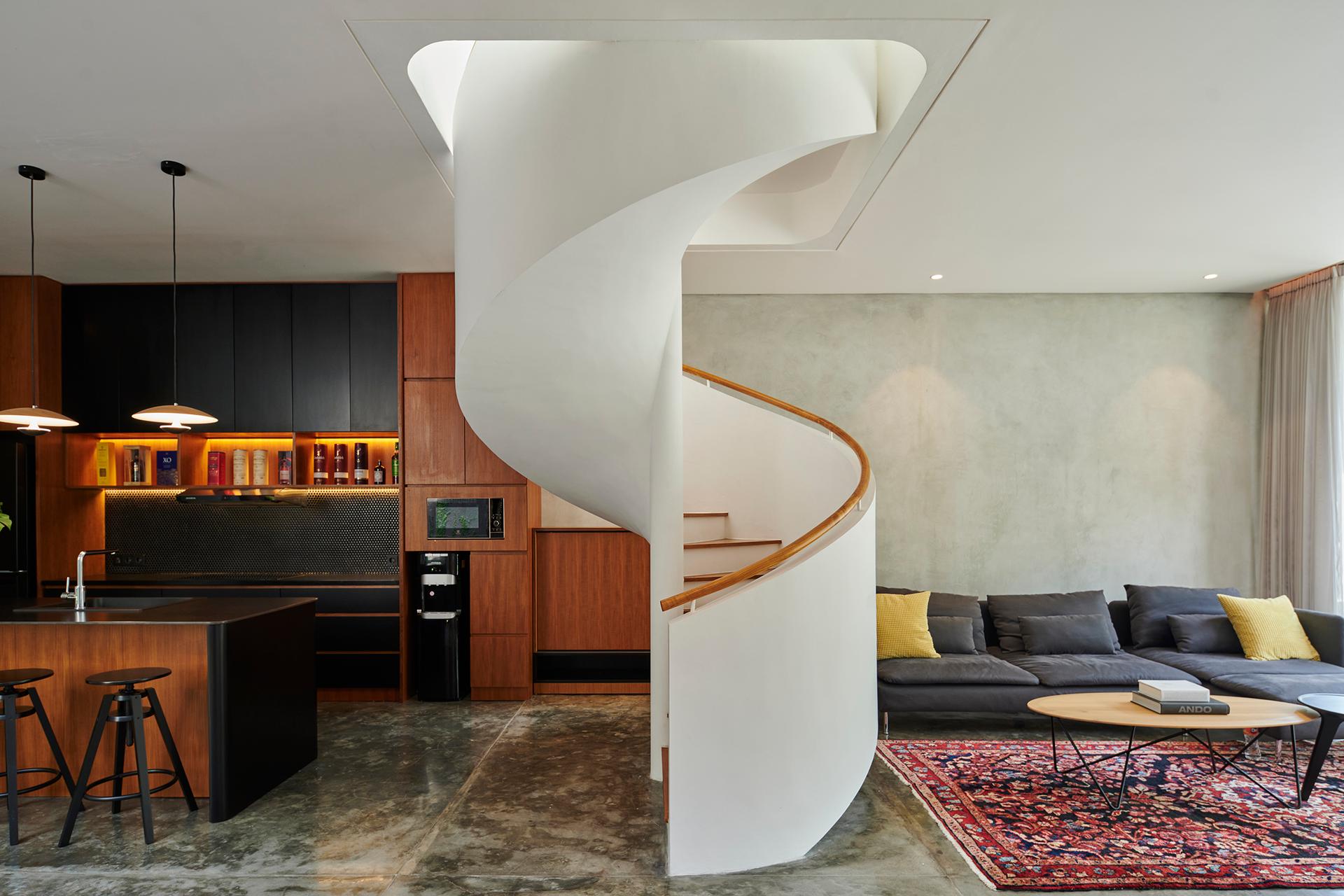 Breeze Blocks House - image 4