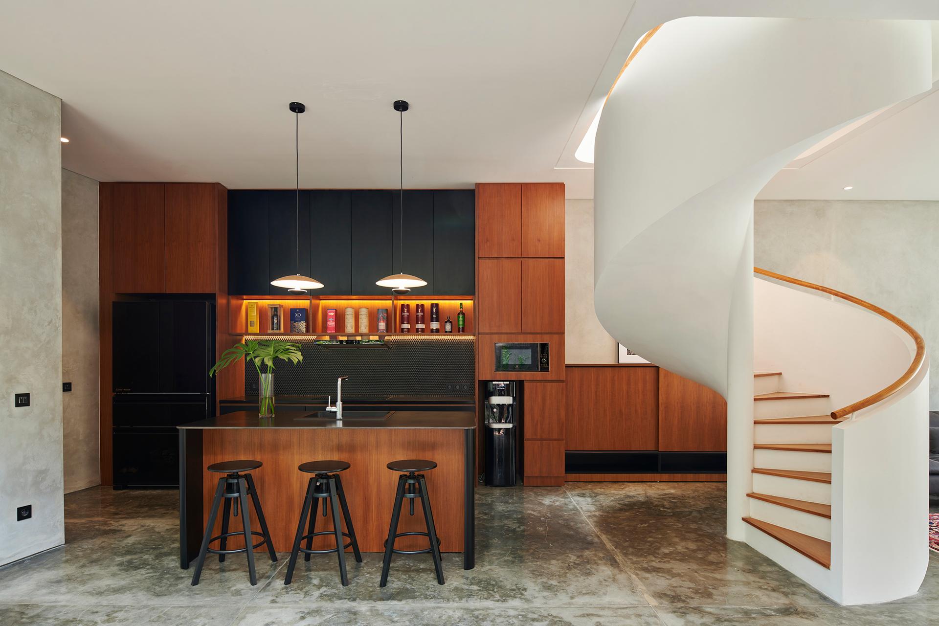 Breeze Blocks House - image 7