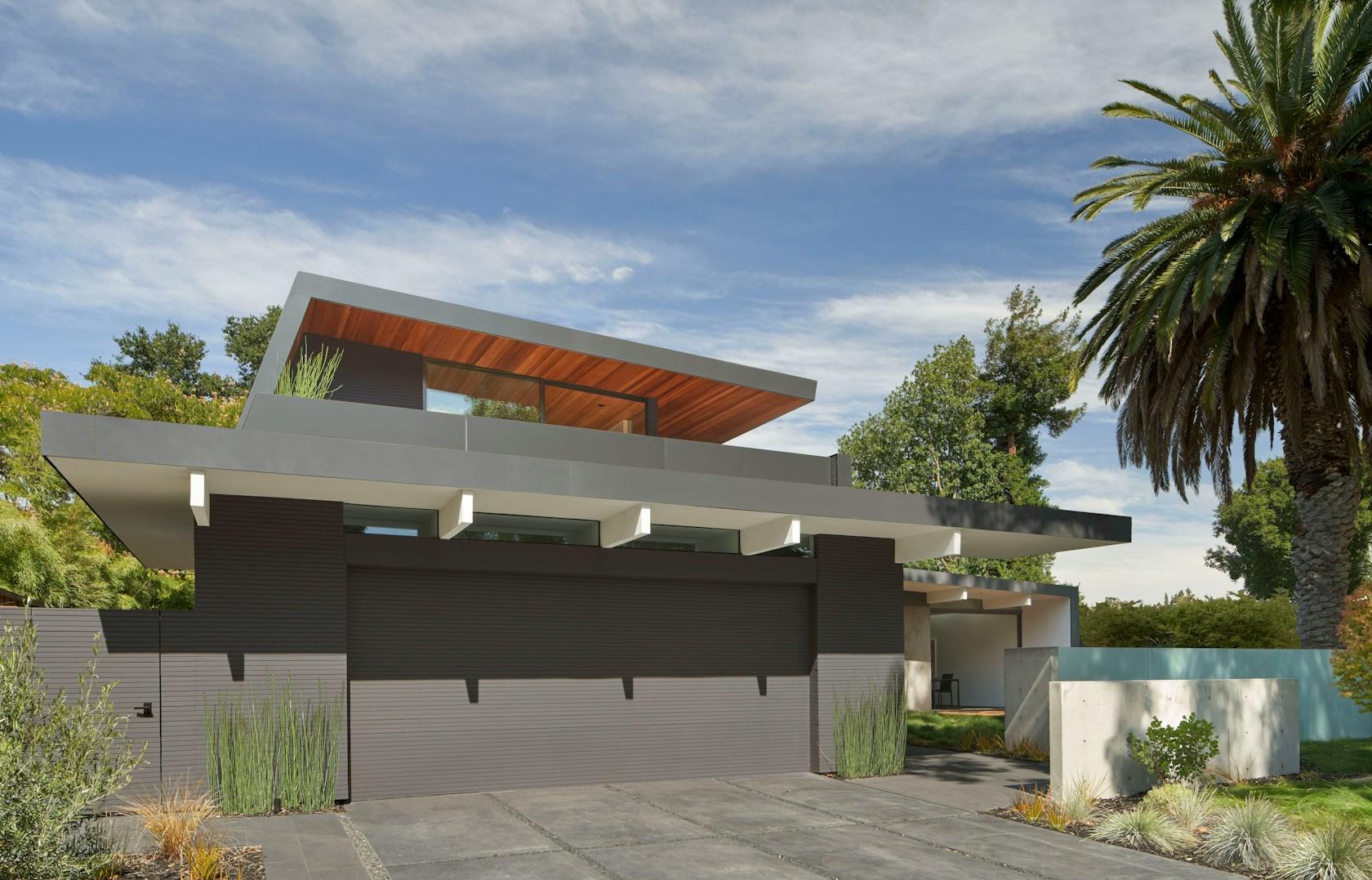 Edgewood House - image 4