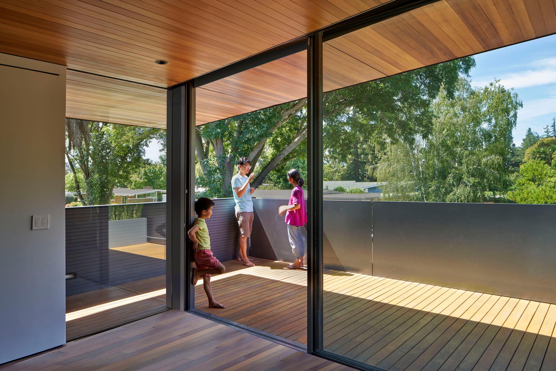 Edgewood House - image 15