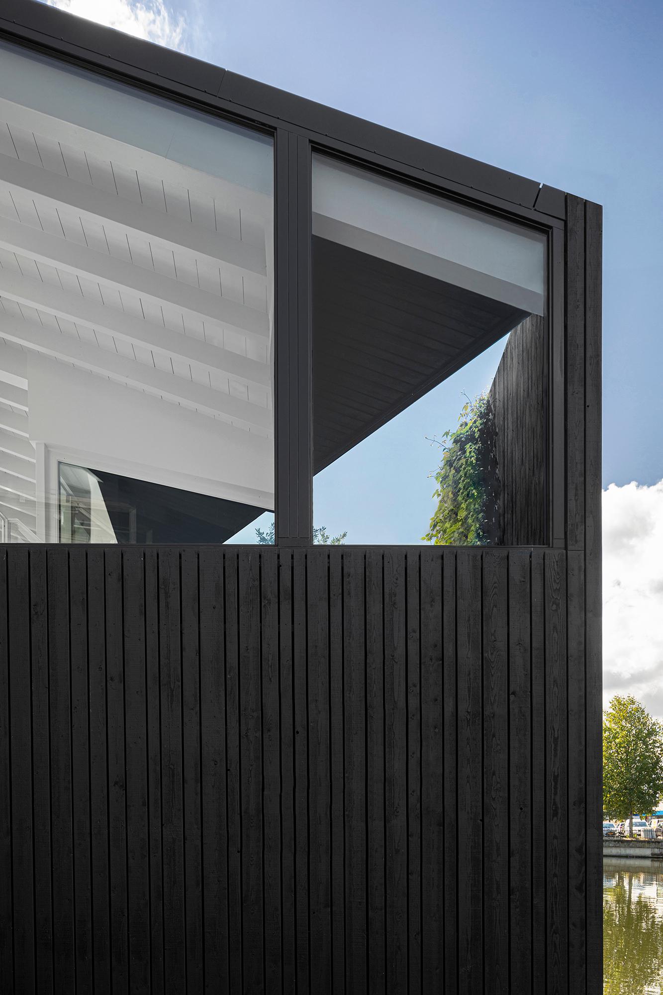 Floating Home - image 2