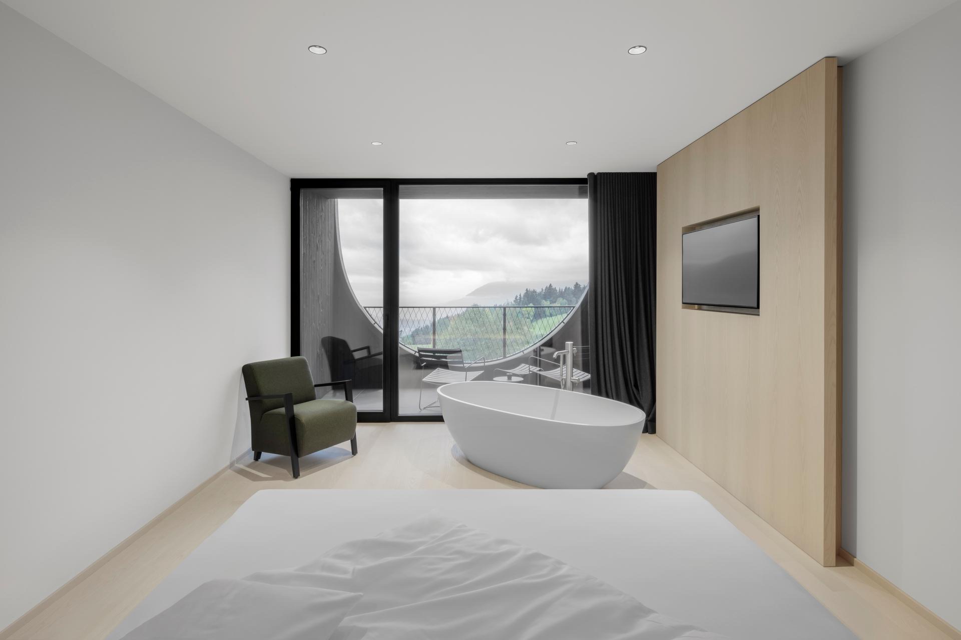 Hotel Milla Montis - image 14