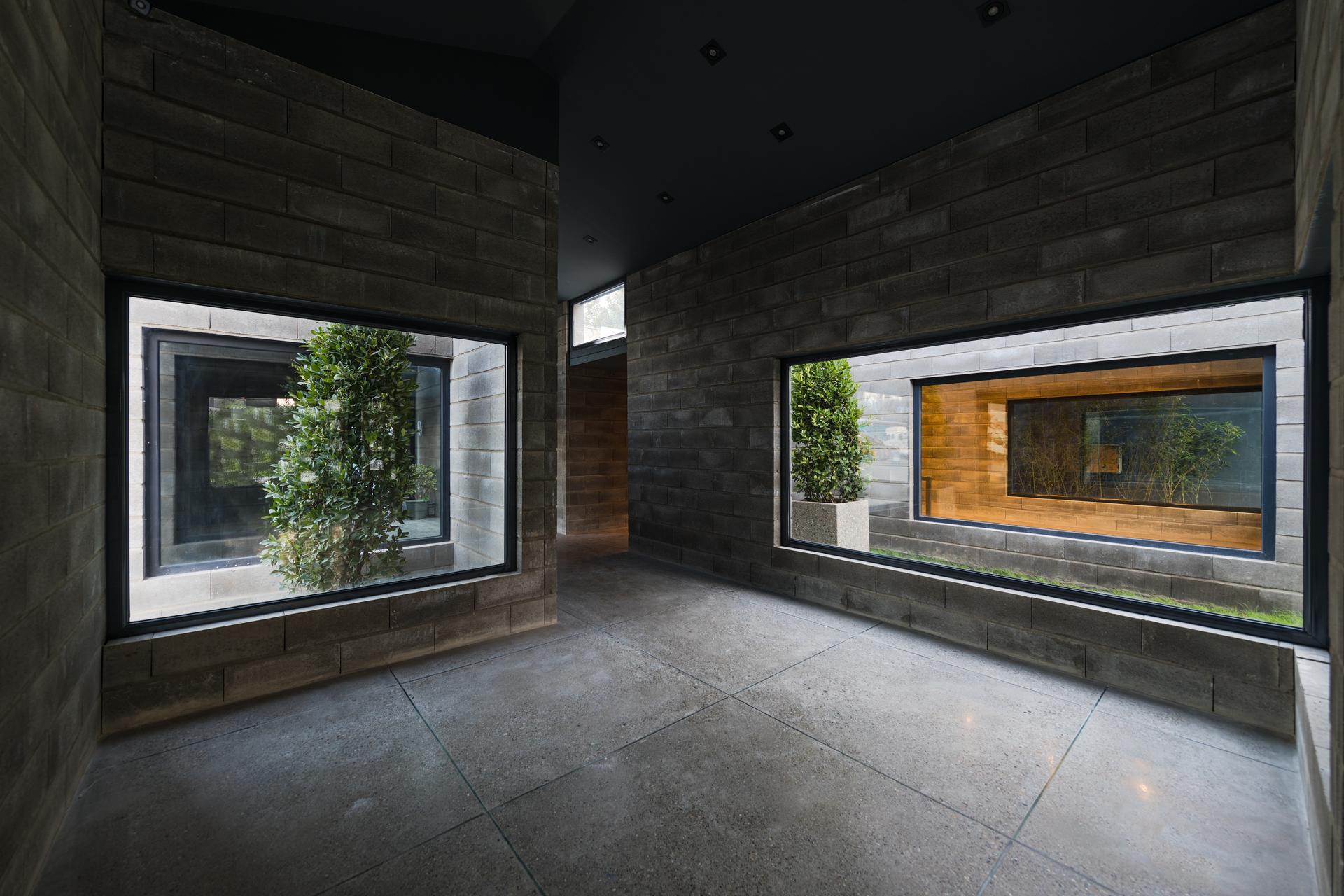 Aptus Factory Showroom - image 9