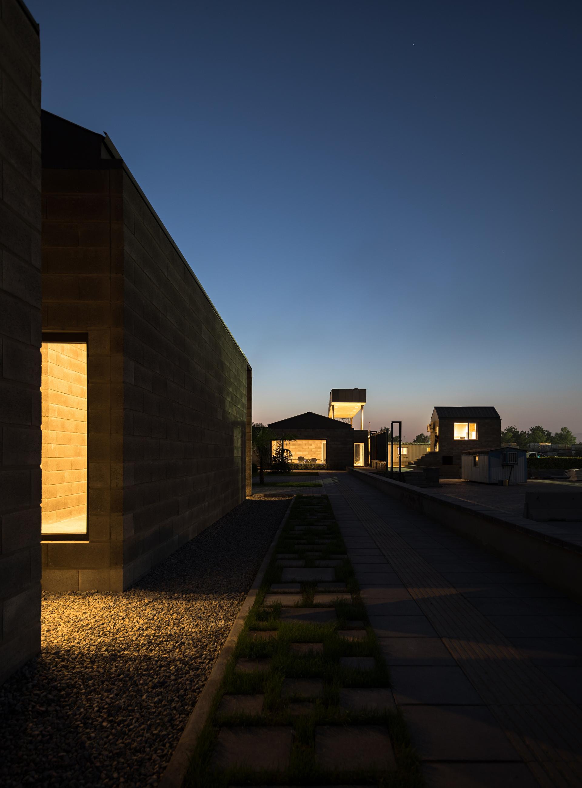 Aptus Factory Showroom - image 10